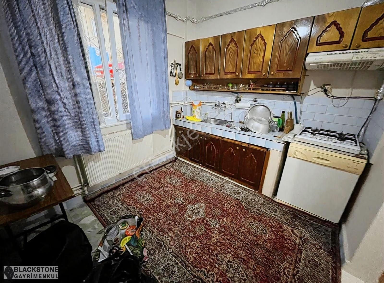 Hamidiye Mh. Göletin Dibi Cadde Üzeri Eşyalı 2+1 Kiralık Daire - Görsel 13