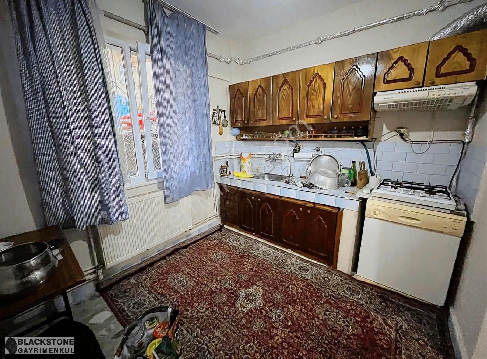 Hamidiye Mh. Göletin Dibi Cadde Üzeri Eşyalı 2+1 Kiralık Daire - Görsel 19