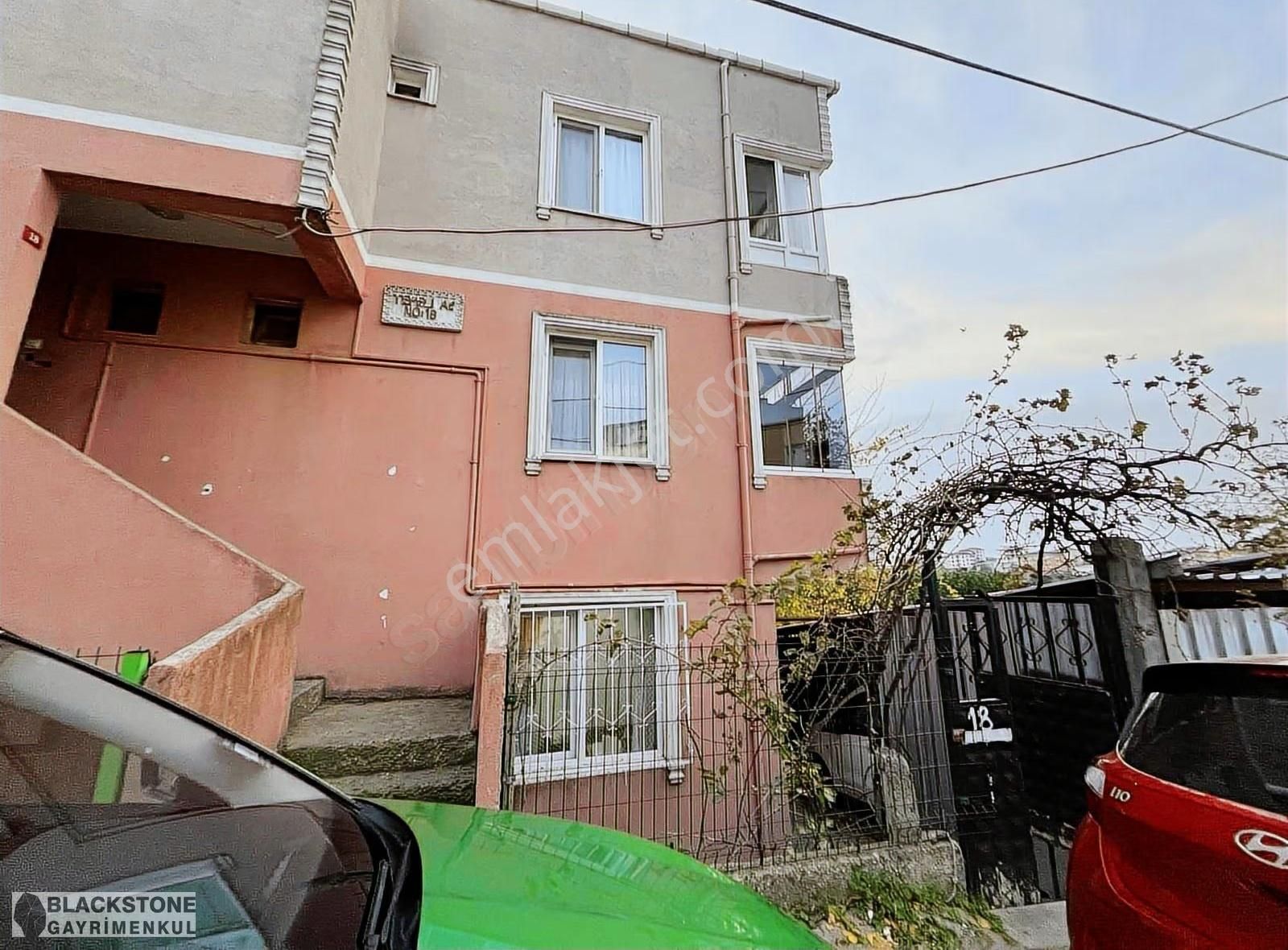 Hamidiye Mh. Göletin Dibi Cadde Üzeri Eşyalı 2+1 Kiralık Daire