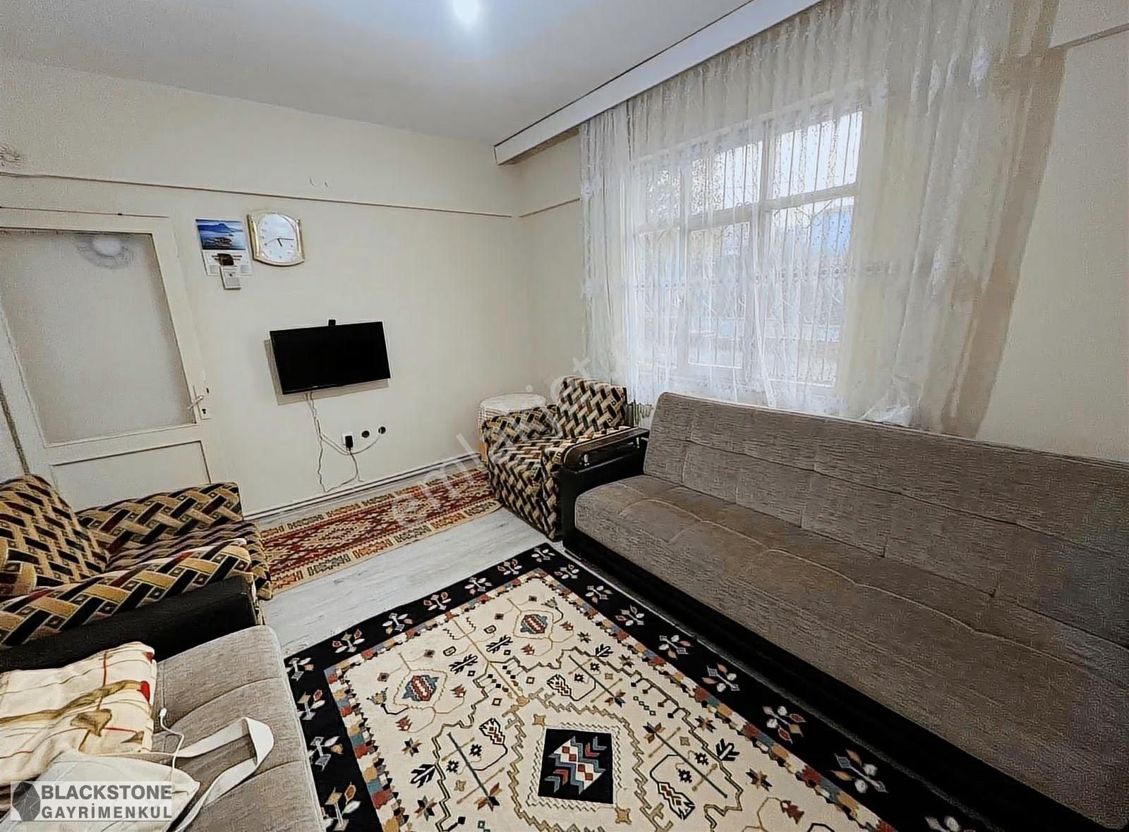 Hamidiye Mh. Göletin Dibi Cadde Üzeri Eşyalı 2+1 Kiralık Daire - Görsel 14