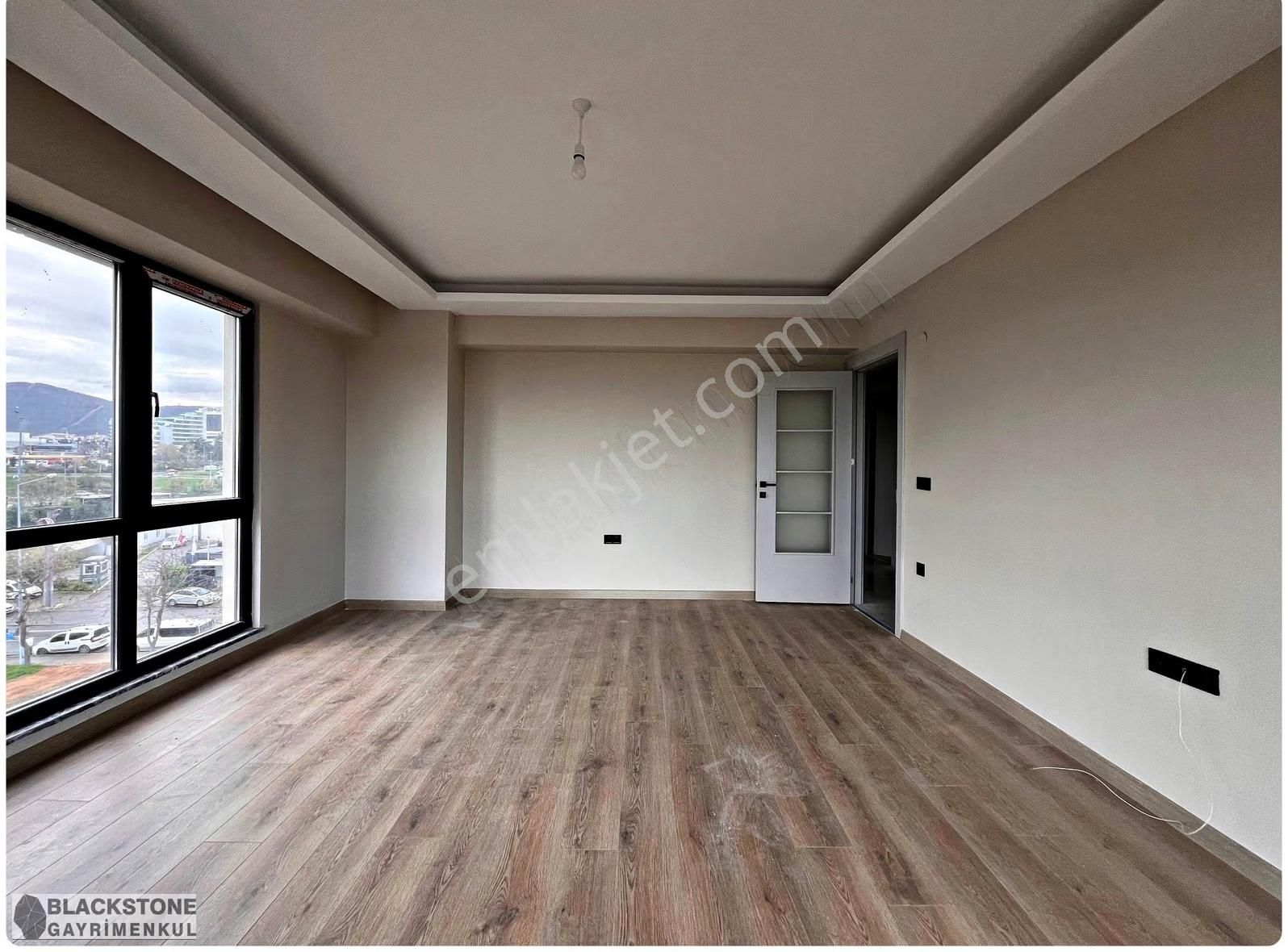 Sancaktepe Osmangazi Mah. Butik Sitede Satılık 2+1 Sıfır Daire - Görsel 22