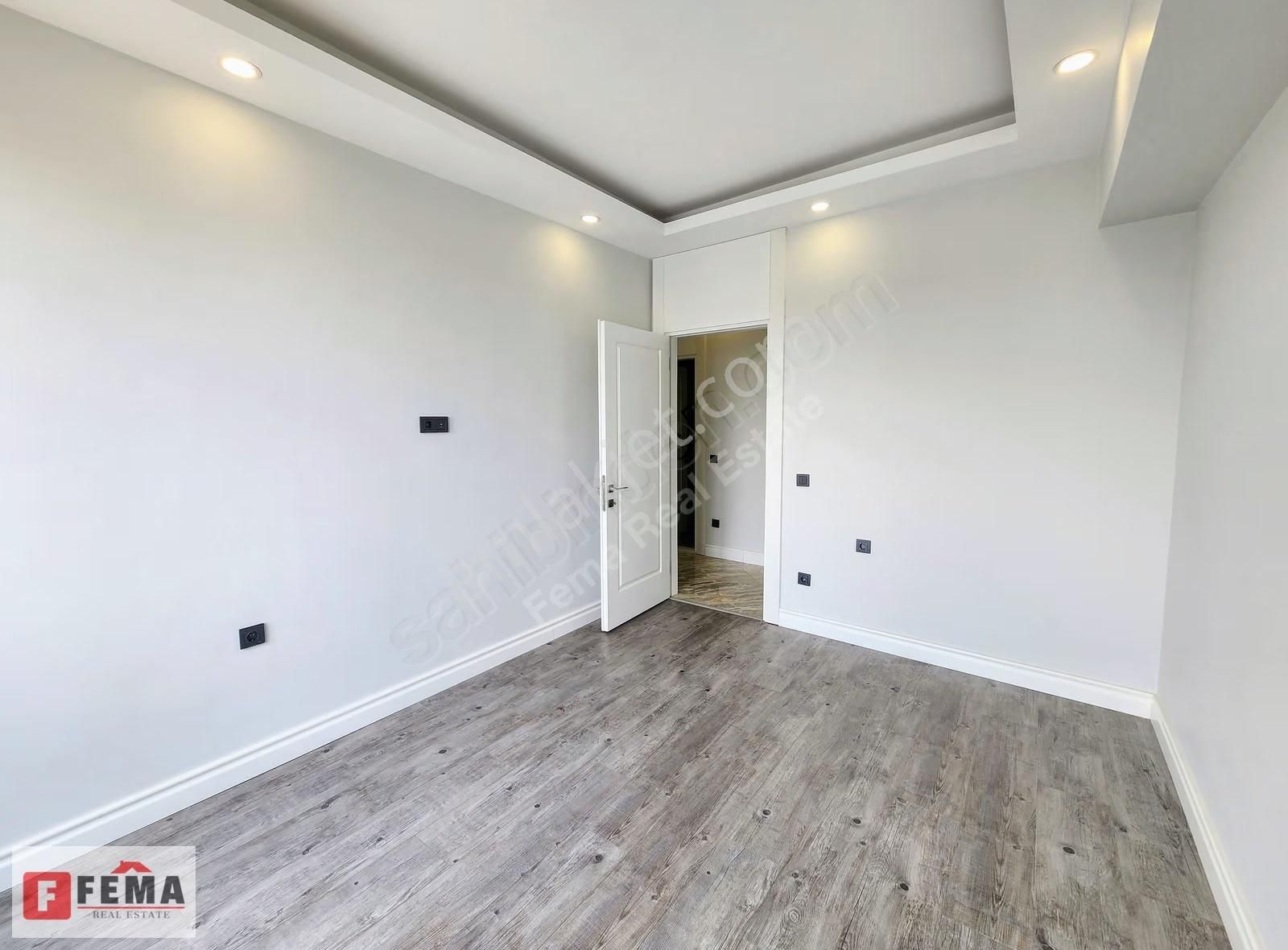 Full Deniz Ve Dağ Manzaralı 240 M2 Satılık 4+1 Lüks Daire - Görsel 33