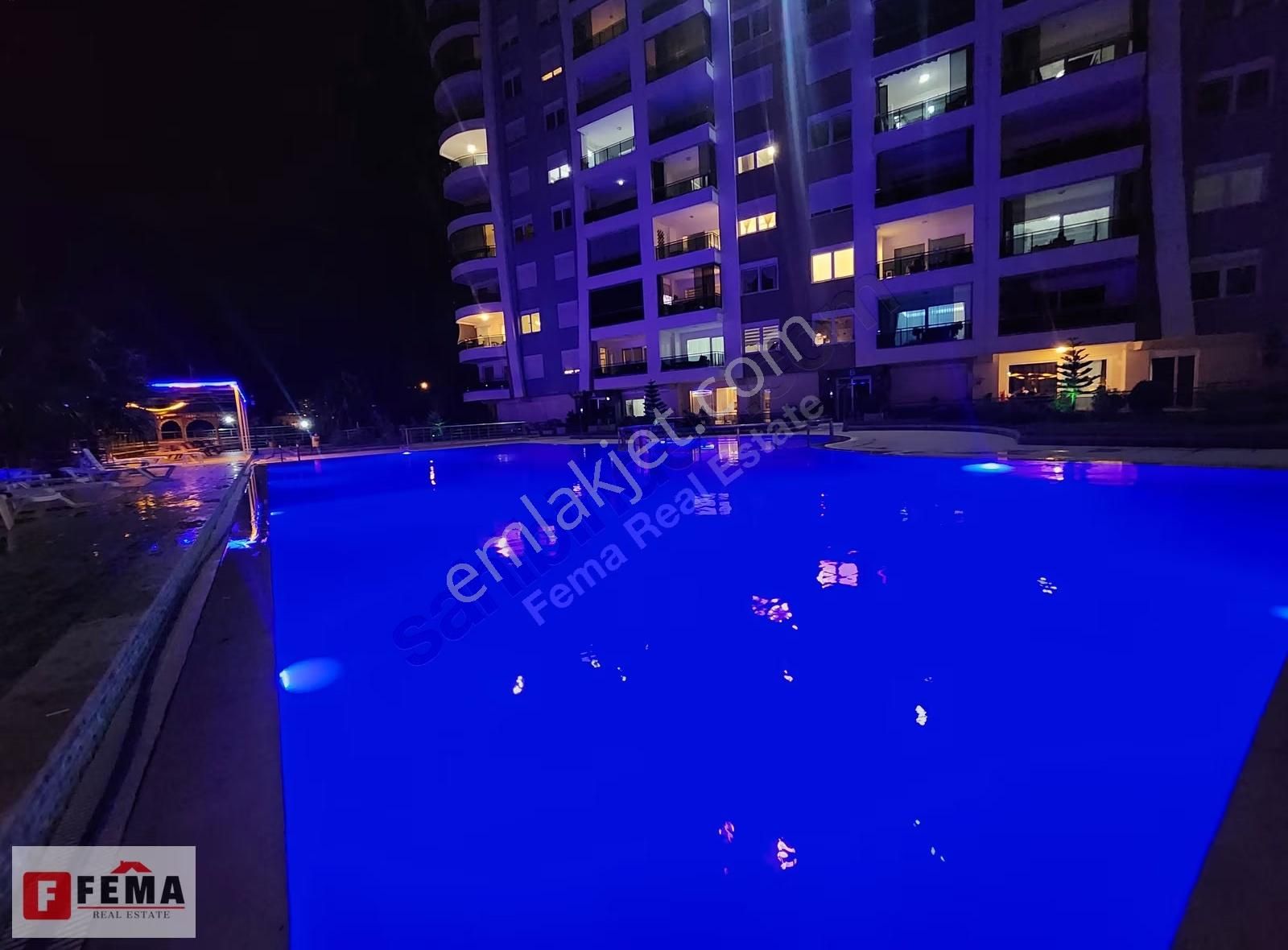Full Deniz Ve Dağ Manzaralı 240 M2 Satılık 4+1 Lüks Daire - Görsel 23