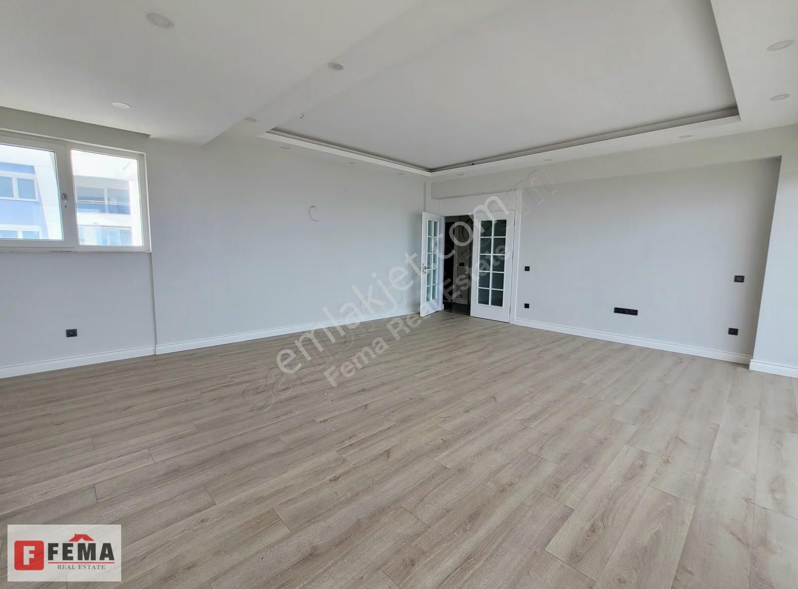 Full Deniz Ve Dağ Manzaralı 240 M2 Satılık 4+1 Lüks Daire - Görsel 12