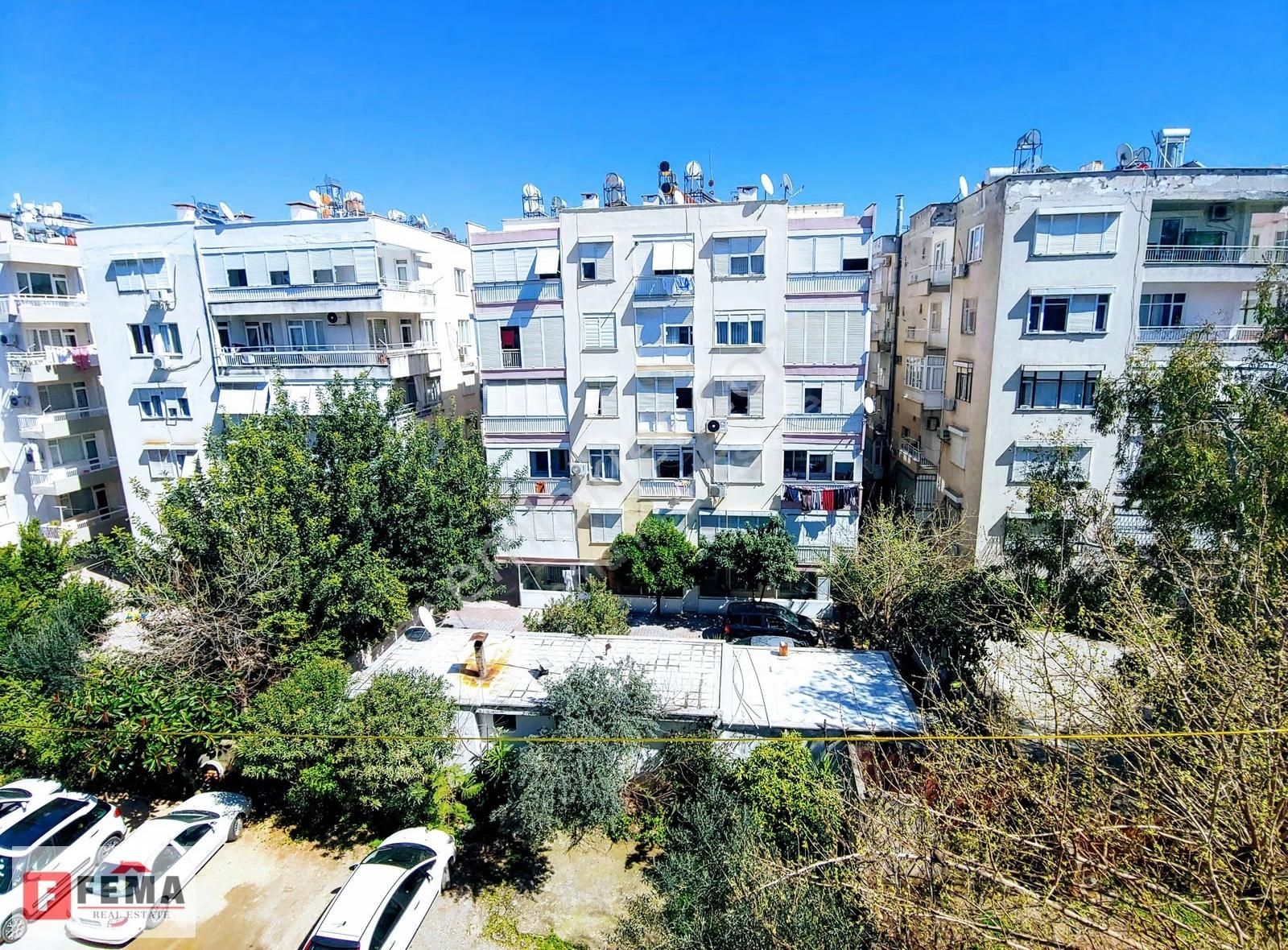 Bahçelievlerde Ayrı Mutfaklı 3+1 Satılık Daire 135 M² - Görsel 18