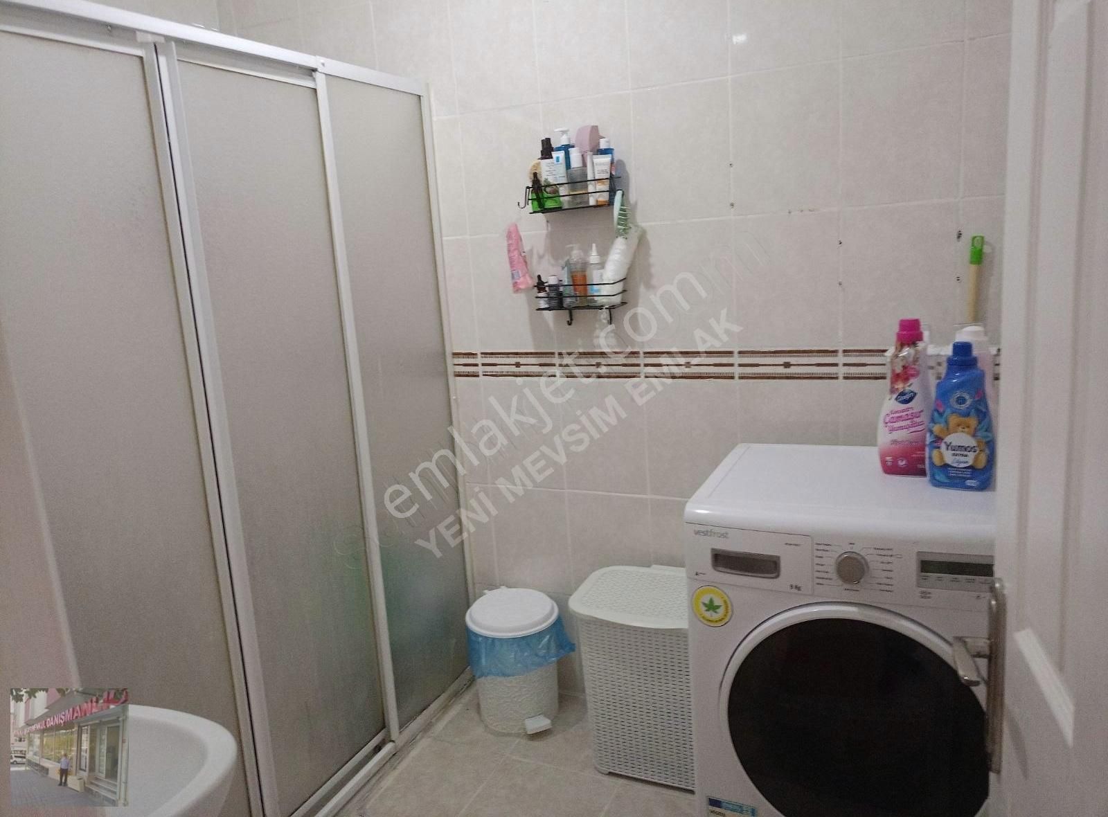 İst Bağcılar 15 Temmuz Mah. Sinde Satilik Daire 2+1+90 M2 Brüt - Görsel 23