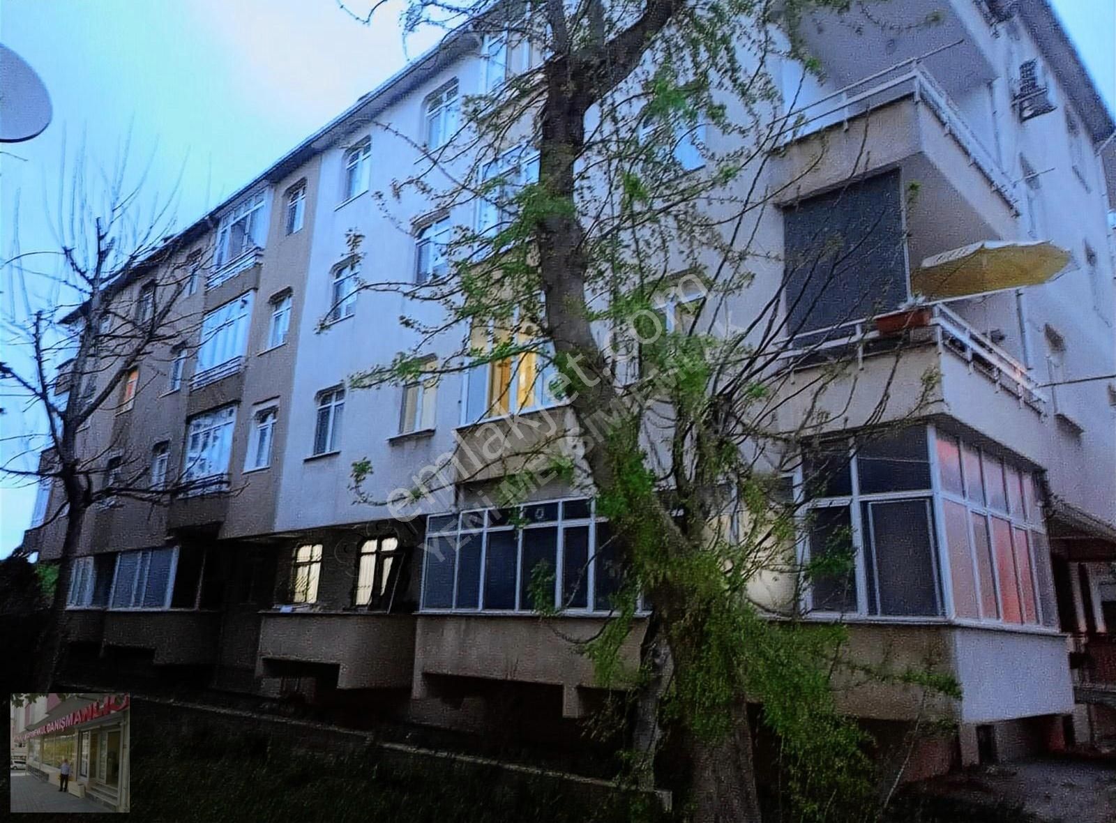 İst B.çekmece Dizdariye Mahde Satılık 2+1 +100 M2 Kat3 Göl Manza - Görsel 21