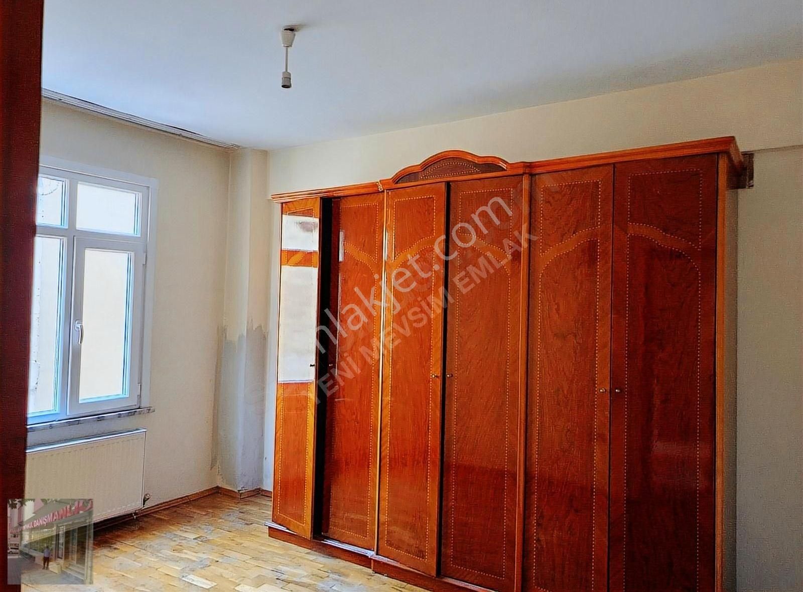 İstanbul Bağcılar 15 Temmuz Mahallesi'nde Satılık 3+1 2 Katlıdır - Görsel 19