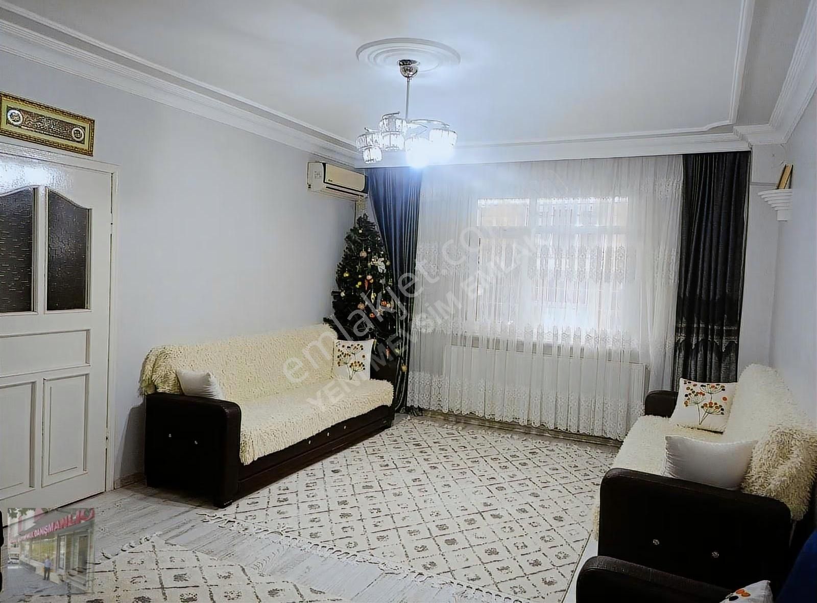 İst Bağcılar 15 Temmuz Mah De Satilik 2+1+100 M2 Y. Giriş Hissel - Görsel 14