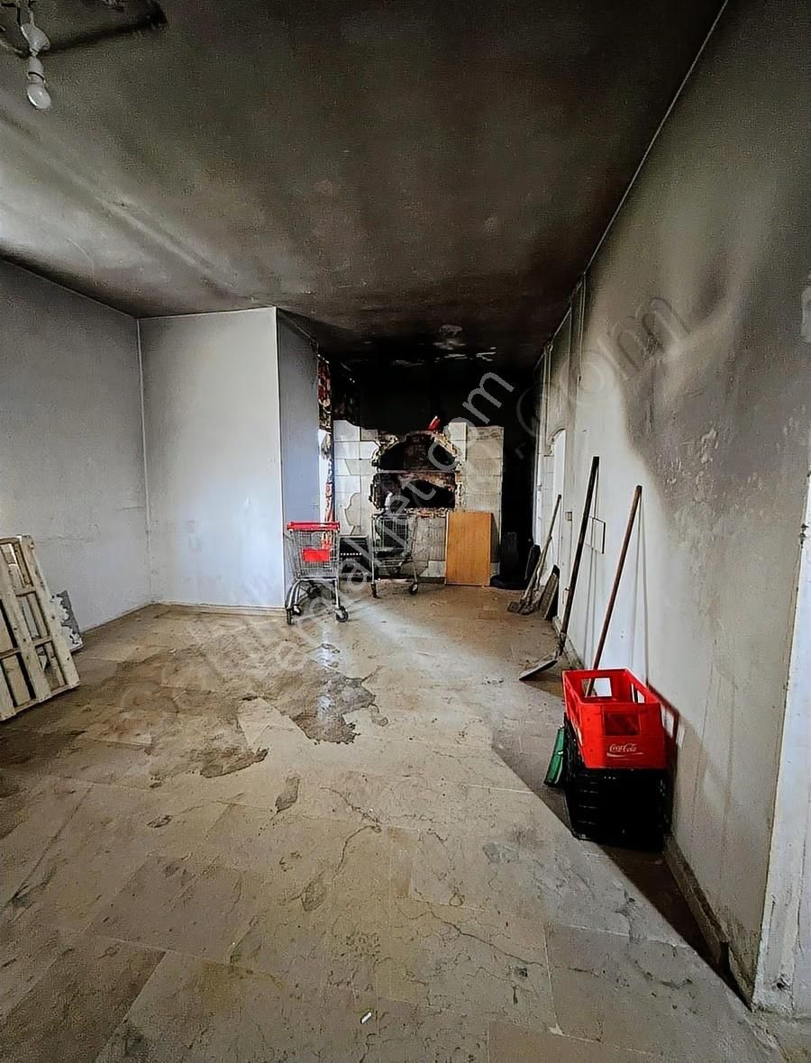 Beylikdüzünde Büyük Depolu Tekel Bayi - Görsel 3