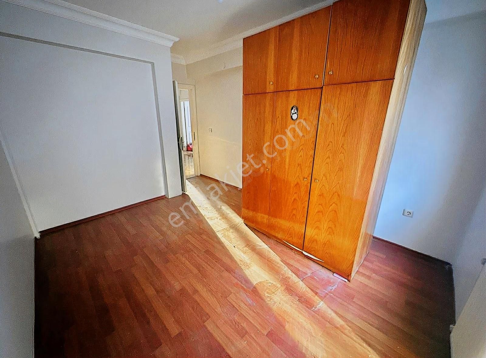 Kemal Paşa Da Genç Binada 3+1 Kiralık Daire 120 M Asansörlü - Görsel 16