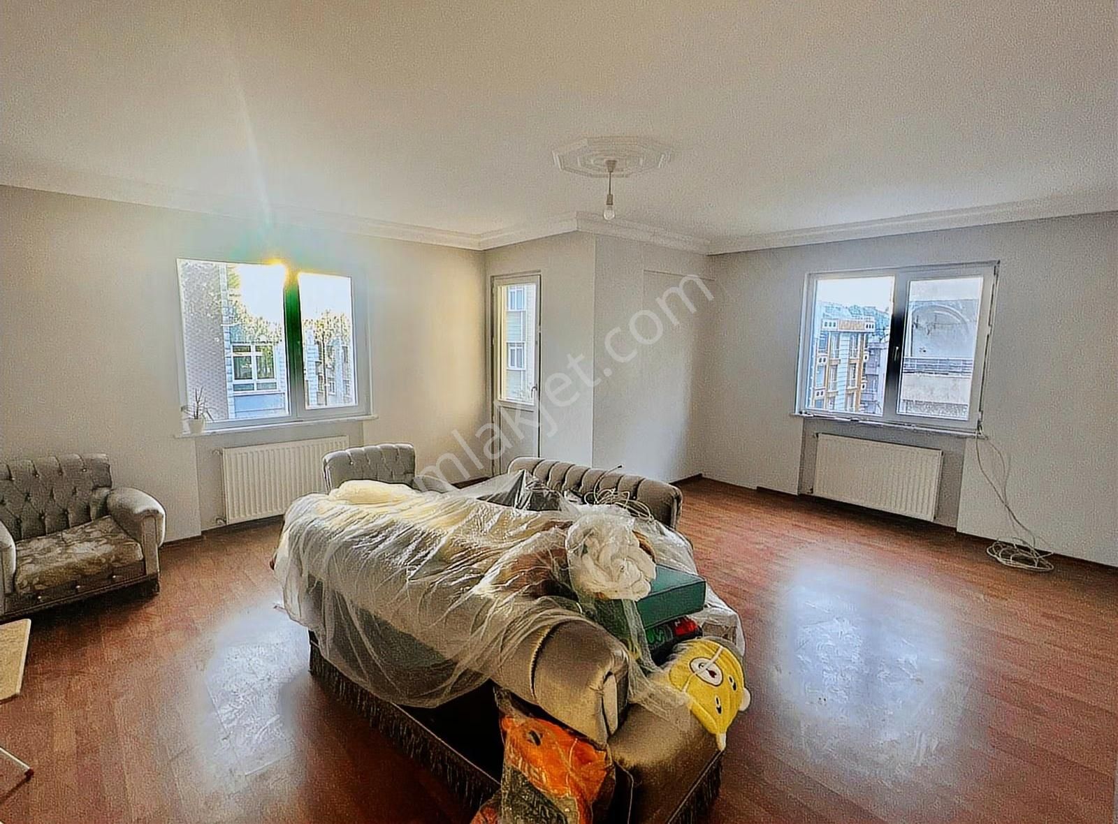 Kemal Paşa Da Genç Binada 3+1 Kiralık Daire 120 M Asansörlü - Görsel 21