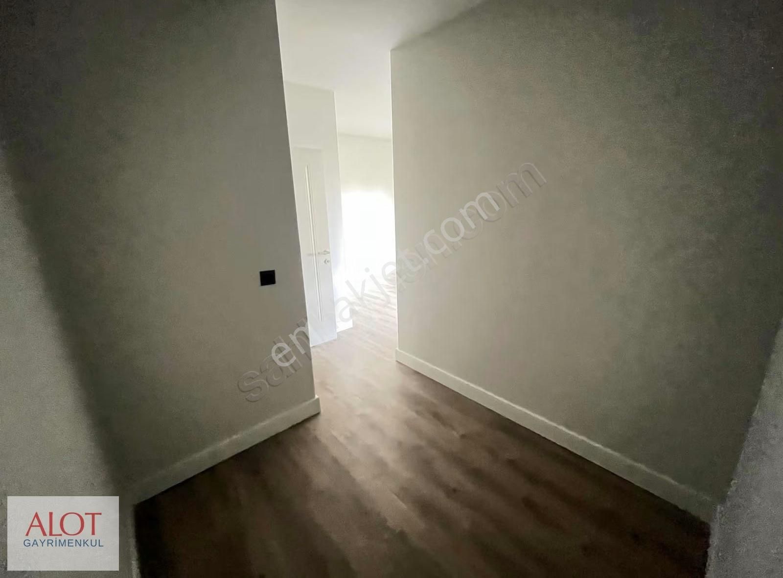 Üsküdar Emlak Konut Bahçe Katı 1+1 Kiralık Daire - Görsel 11
