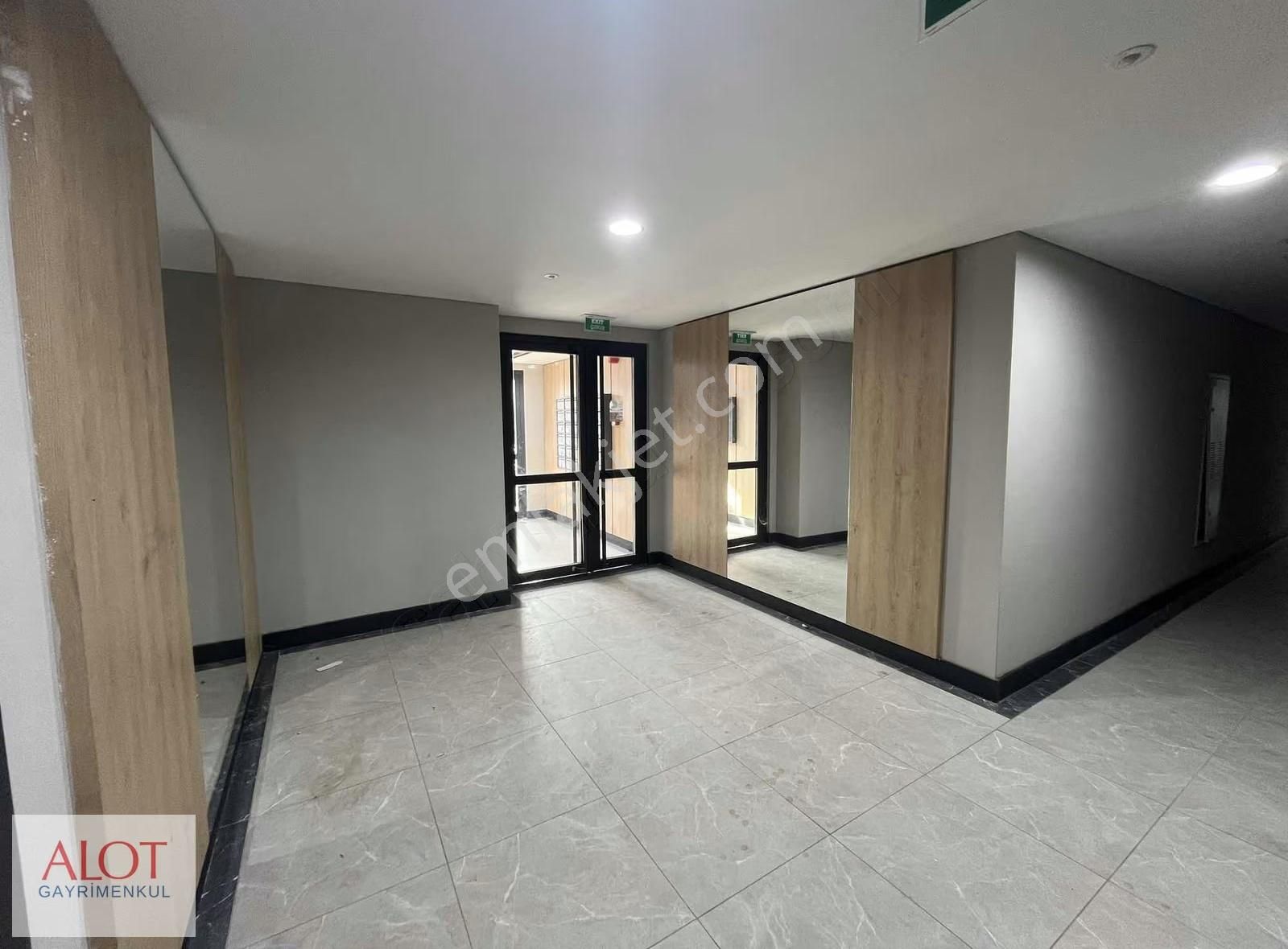 Üsküdar Emlak Konut Bahçe Katı 1+1 Kiralık Daire - Görsel 6