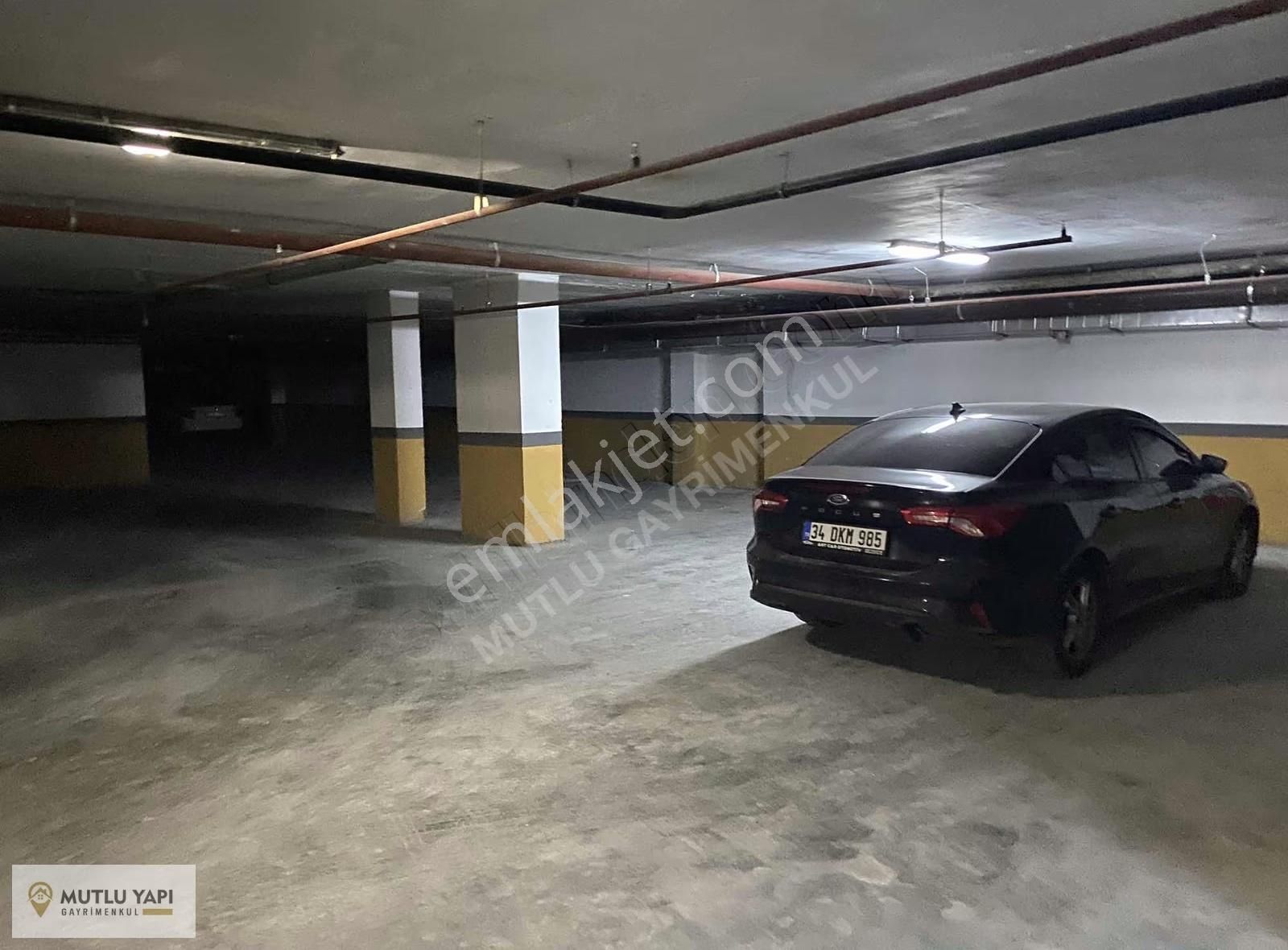 Mutlu Gayrimenkulden Camellia Evlerinde Satılık 3+1 Lüks Daire! - Görsel 14