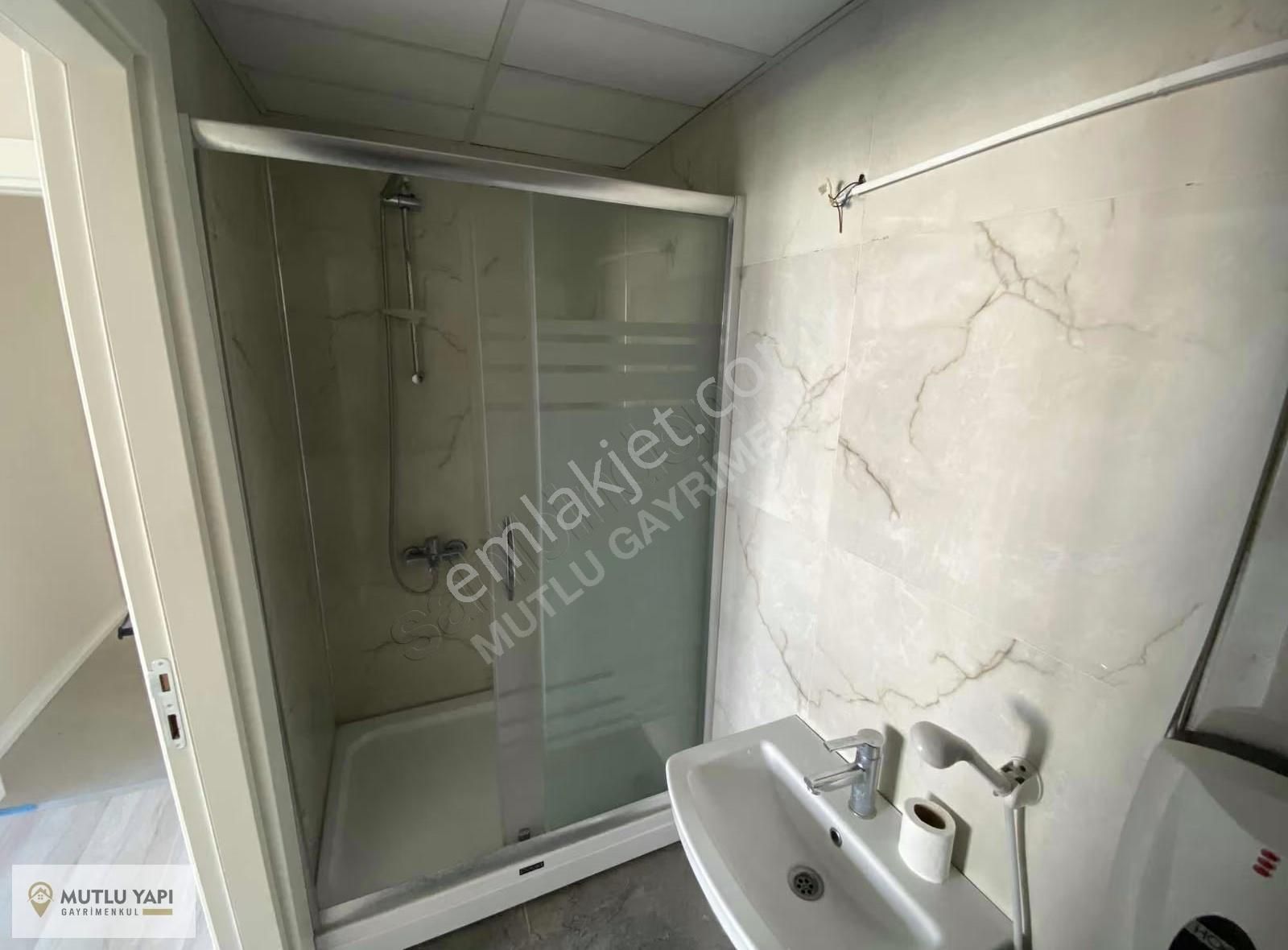 Mutlu Gayrimenkulden Camellia Evlerinde Satılık 3+1 Lüks Daire! - Görsel 11