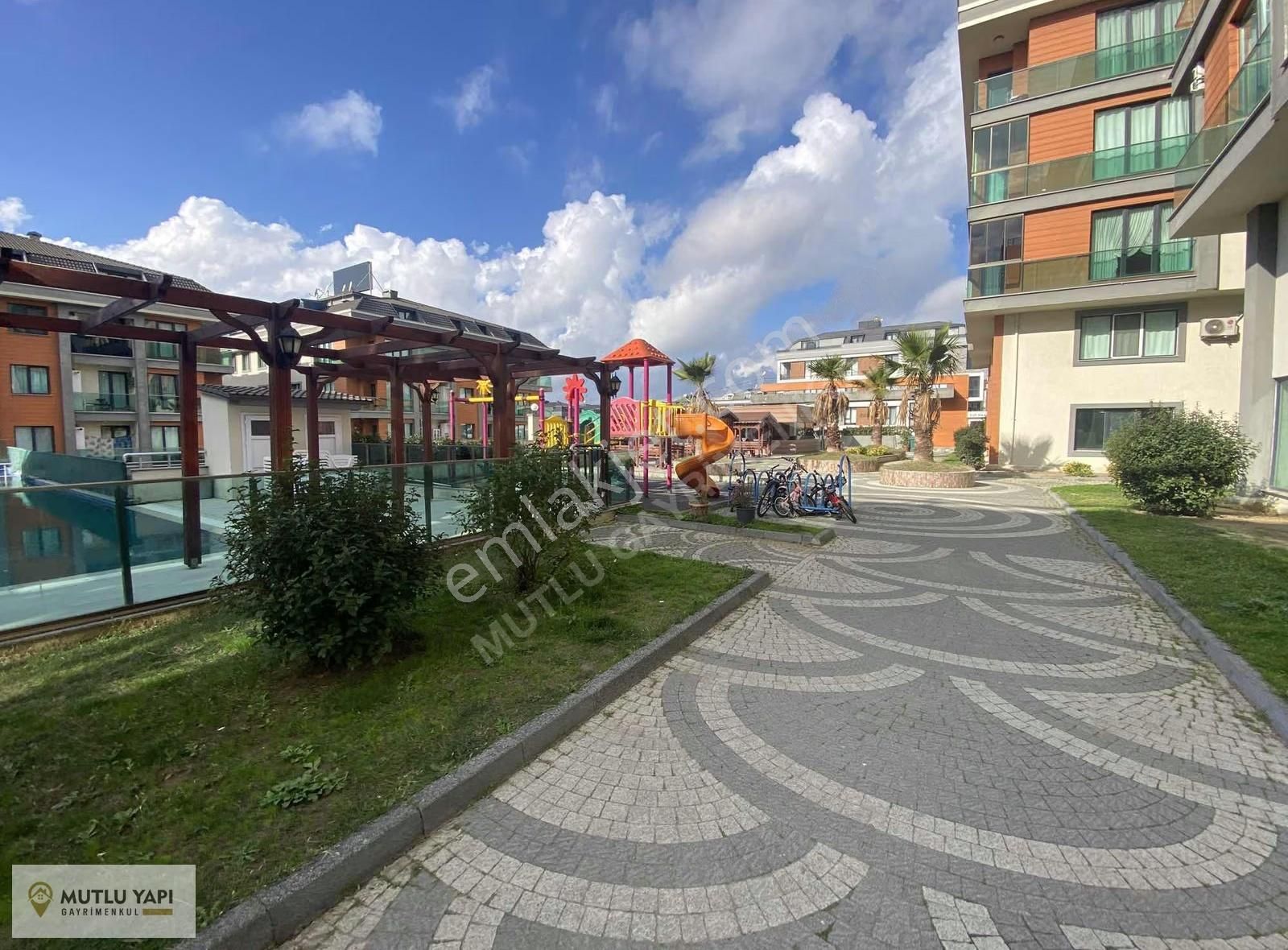 Mutlu Gayrimenkulden Camellia Evlerinde Satılık 3+1 Lüks Daire! - Görsel 28