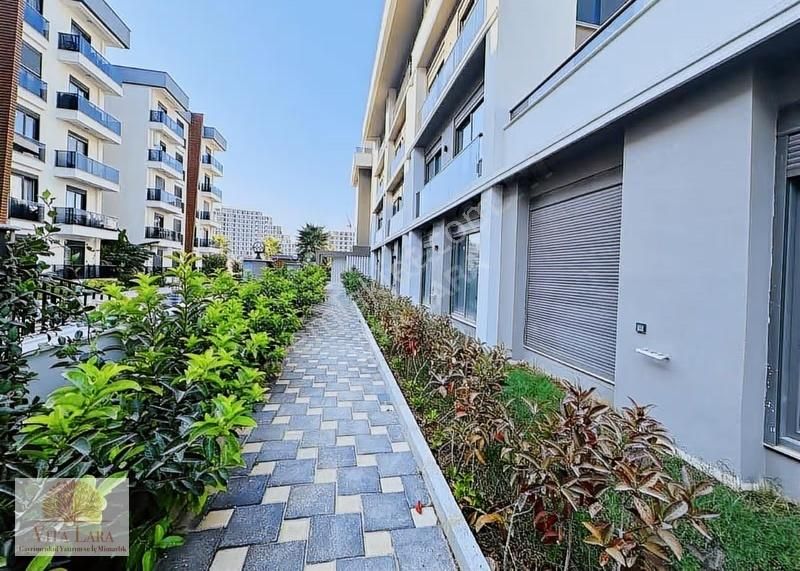 Prestijli Havuzlu Sitede Satılık 2+1 Daire - Görsel 4