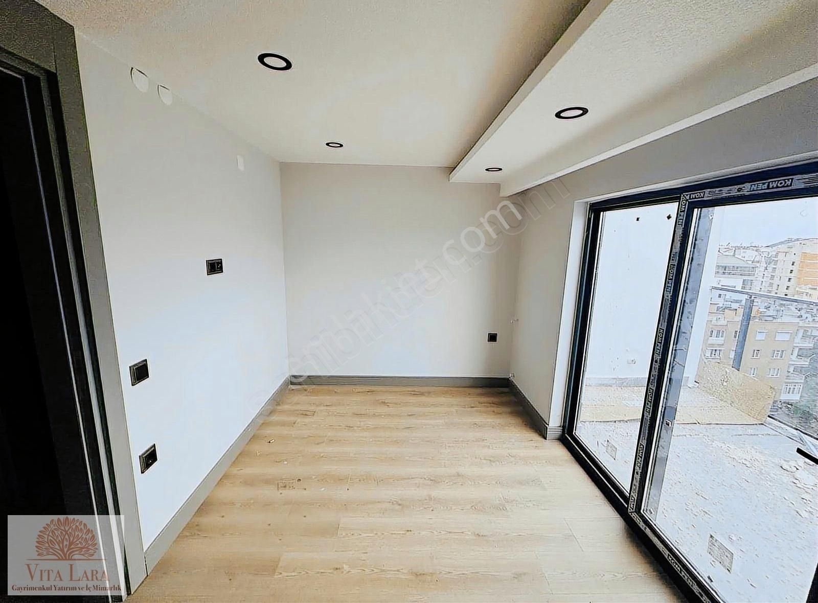 Pera Caddede 2+1 Satılık Dublex - Görsel 6