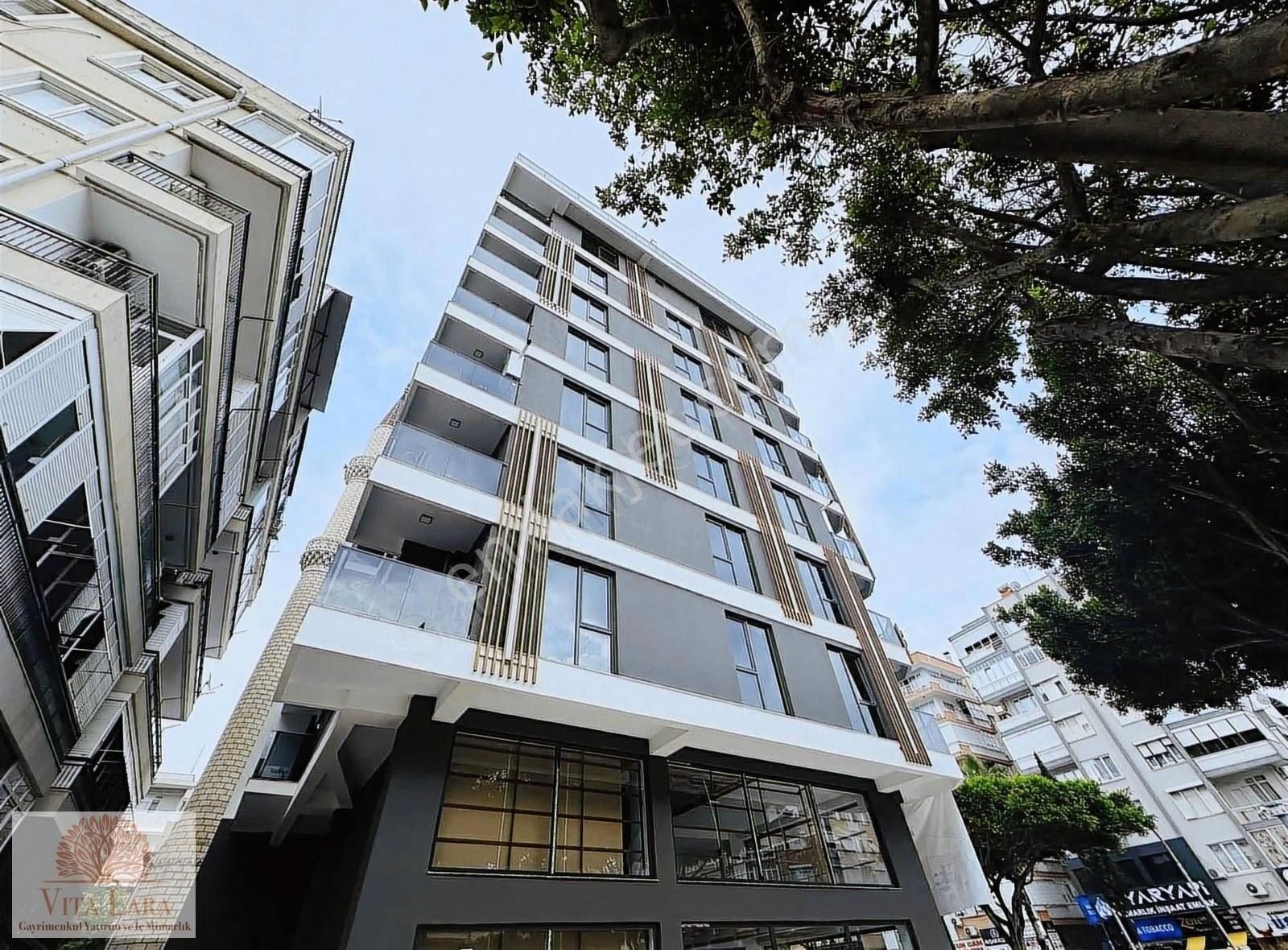 Pera Caddede 2+1 Satılık Dublex - Görsel 15