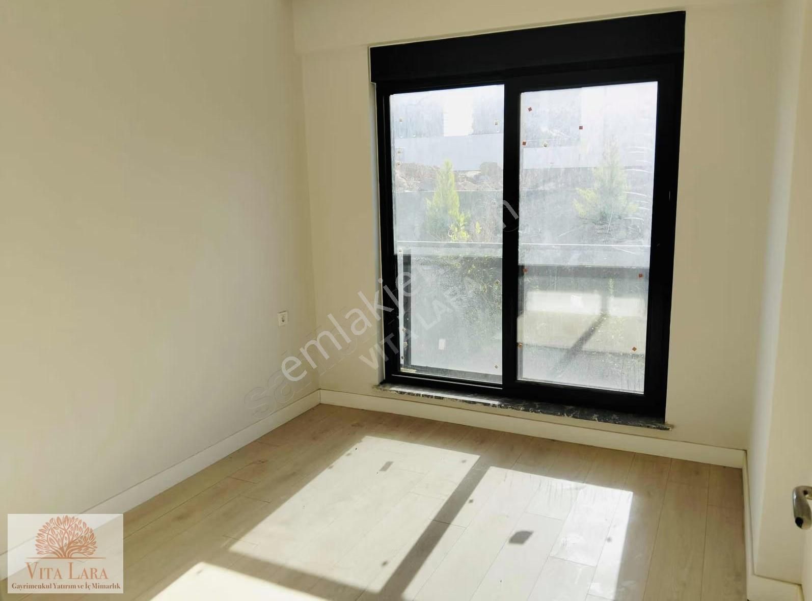 Altıntaşta Bahçe Kullanımlı Satılık 1+1 Daire - Görsel 16