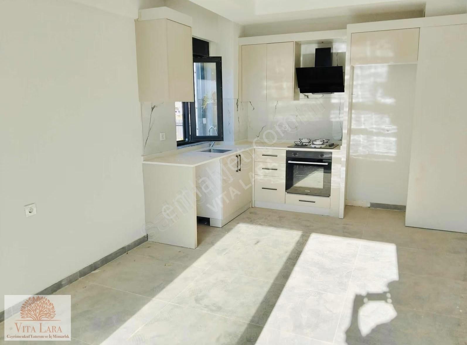 Altıntaşta Bahçe Kullanımlı Satılık 1+1 Daire - Görsel 12