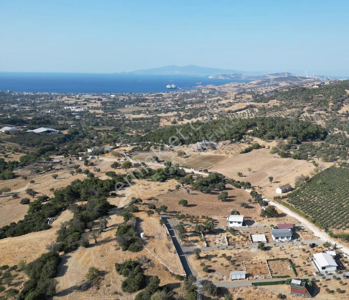 Deniz Manzaralı 221 M2 Elektrik, Su Ve Resmi Yolu Olan Bahçe - Görsel 5