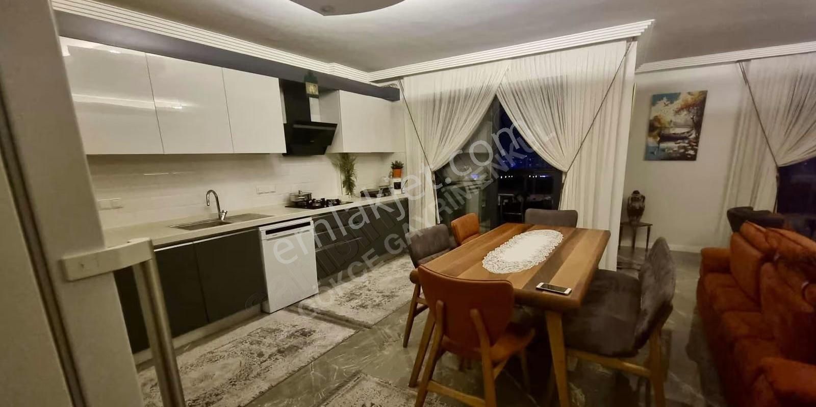 Menemen Merkezde 3+1 200 M2 Full Manzaralı Lüx Site İçinde Daire - Görsel 10
