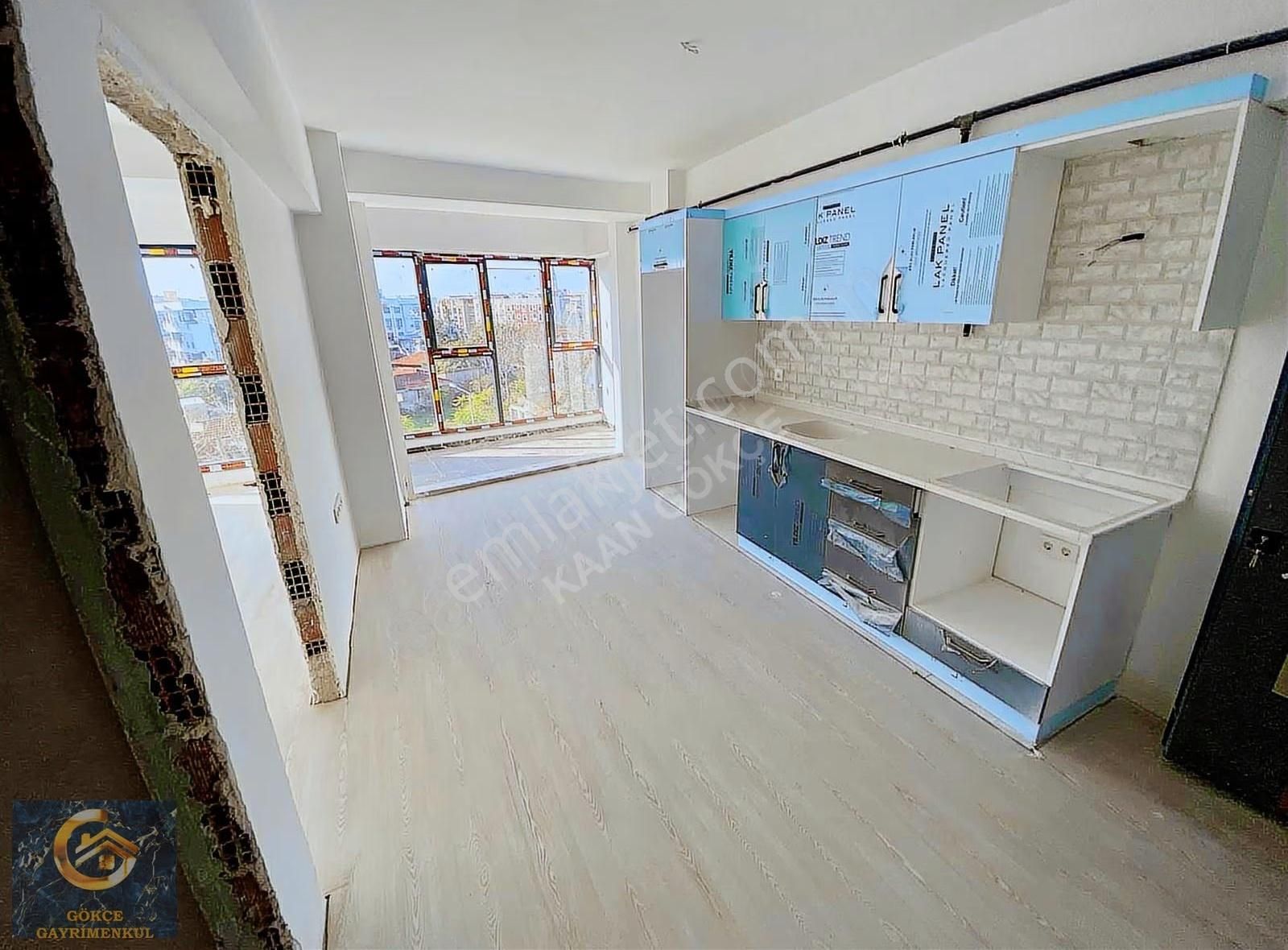 Seyrek Meydanda Satılık 1+1 Fırsat Ferah Daire - Görsel 4