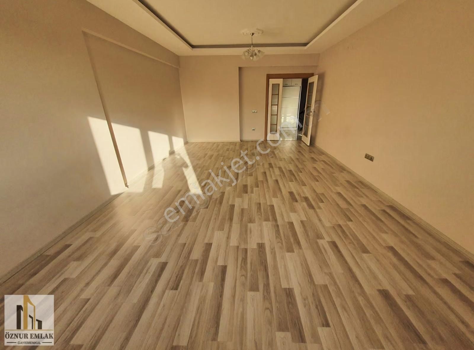 Öznur Emlak'tan Doğukentte Satılık Lüks 4+1 Daire - Görsel 8