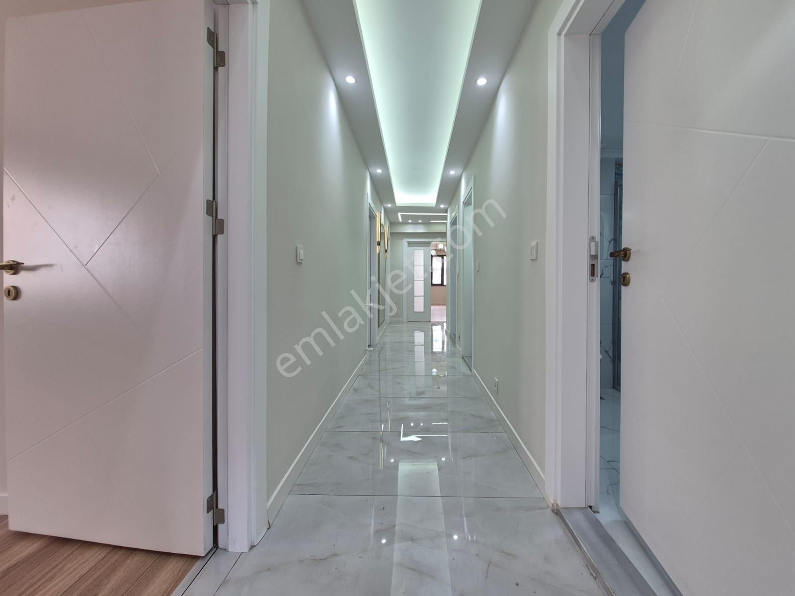 Sabri Pınarbaşı'dan Akçay'da Geniş Kullanımlı Full Yapılı 3+1 Daire - Görsel 22