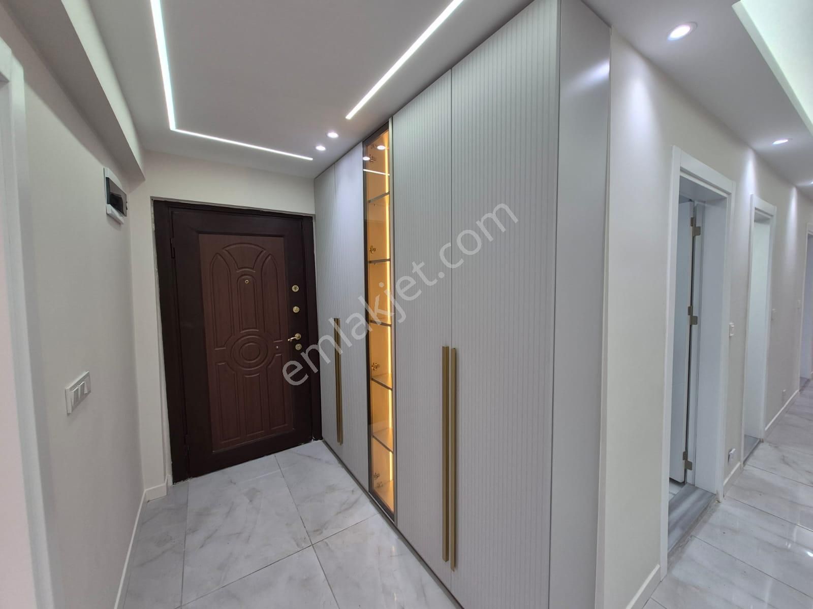 Sabri Pınarbaşı'dan Akçay'da Geniş Kullanımlı Full Yapılı 3+1 Daire - Görsel 30
