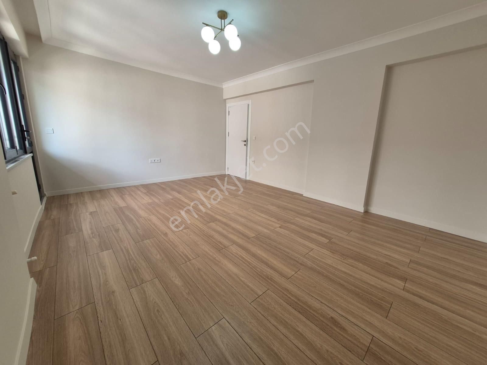 Sabri Pınarbaşı'dan Akçay'da Geniş Kullanımlı Full Yapılı 3+1 Daire - Görsel 15