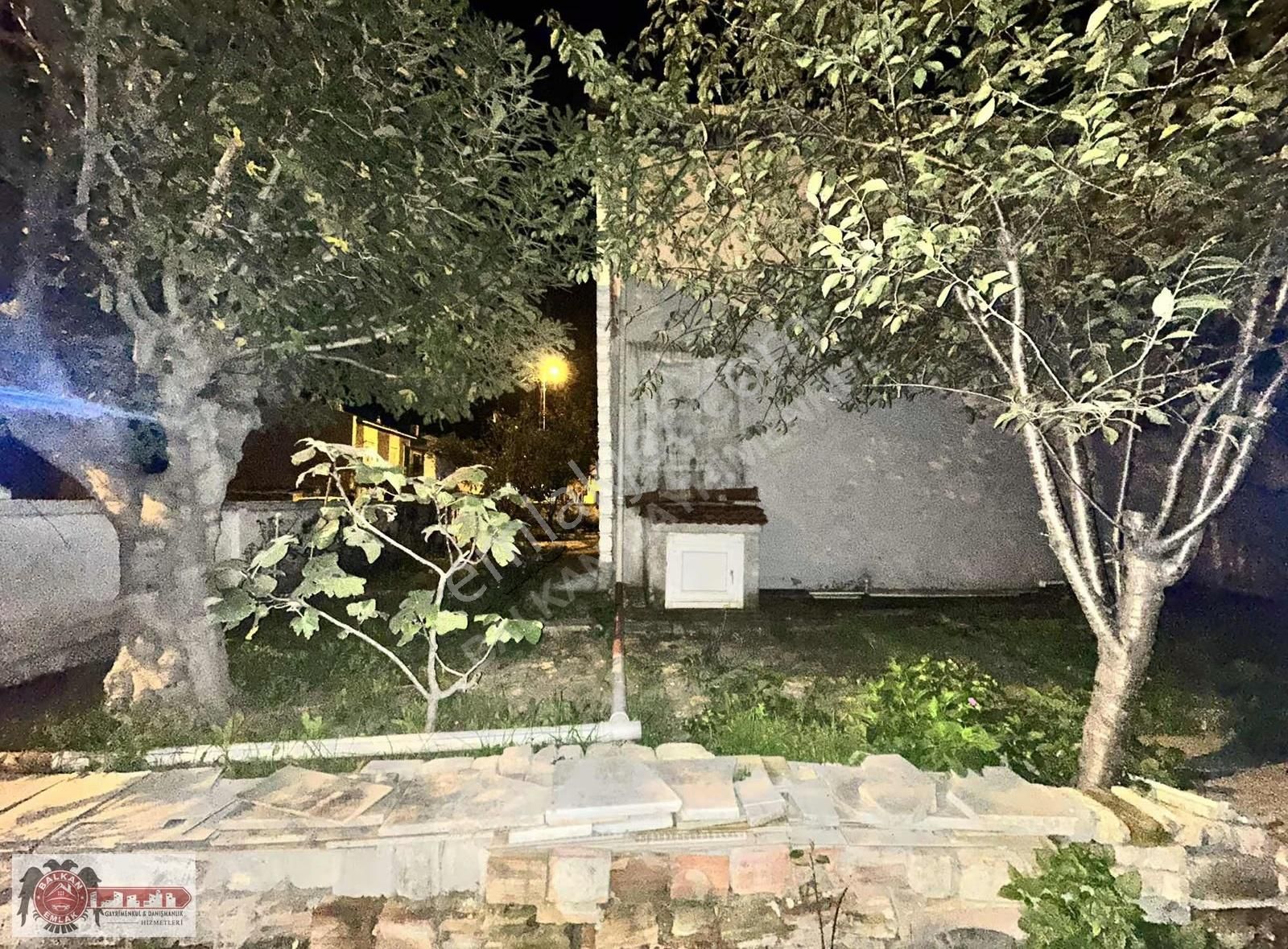 Selimpaşa Mahallesi Satılık Müstakil 2 Katlı Ev Köşe Parsel - Görsel 26