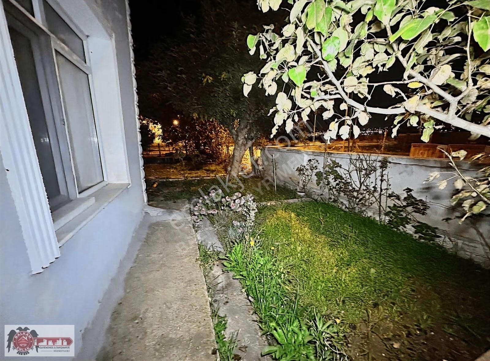 Selimpaşa Mahallesi Satılık Müstakil 2 Katlı Ev Köşe Parsel - Görsel 11