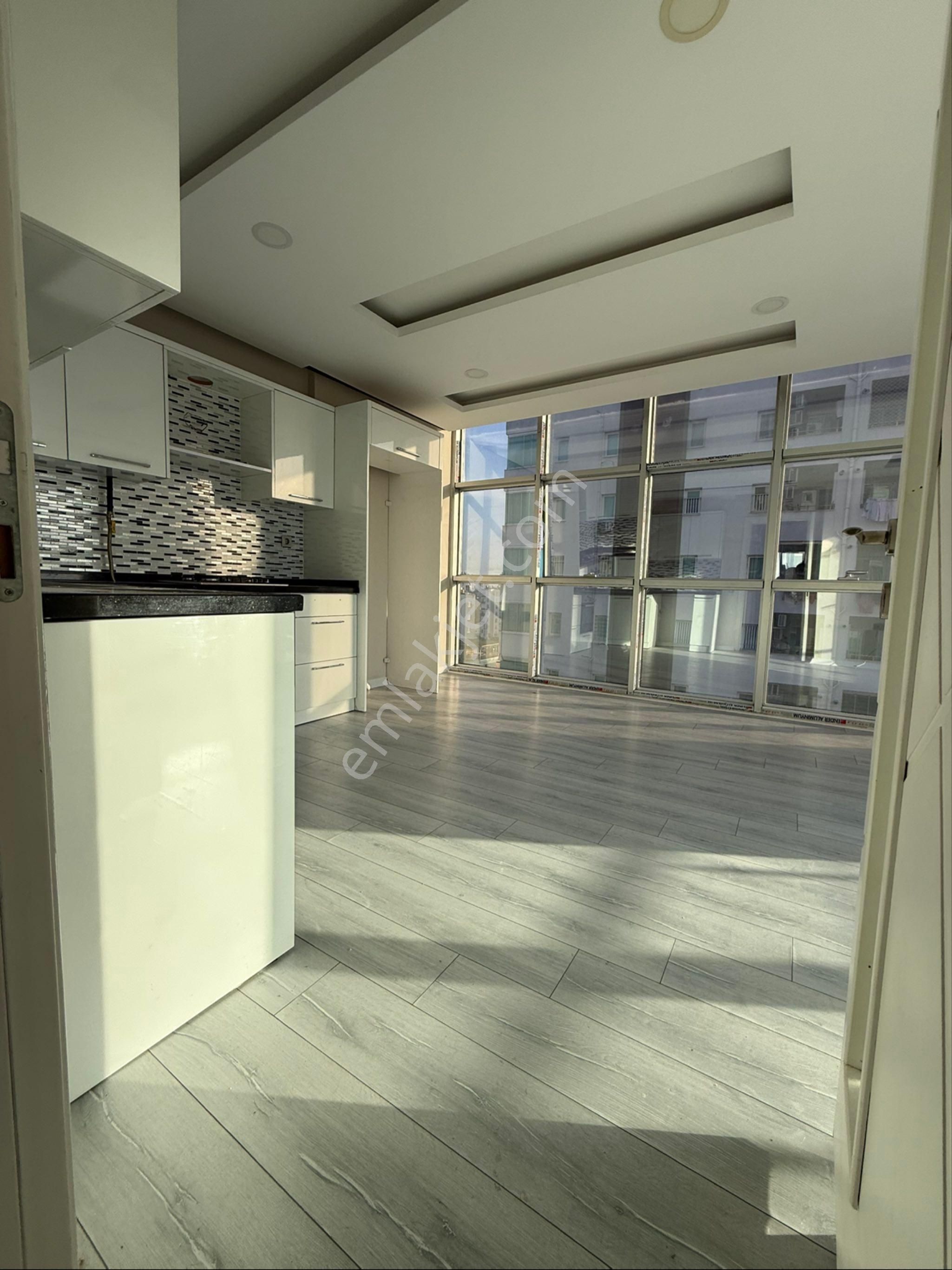 Toros Mah. 3+1 A.mutfak Doğalgaz Kombili Satılık Daire - Görsel 3