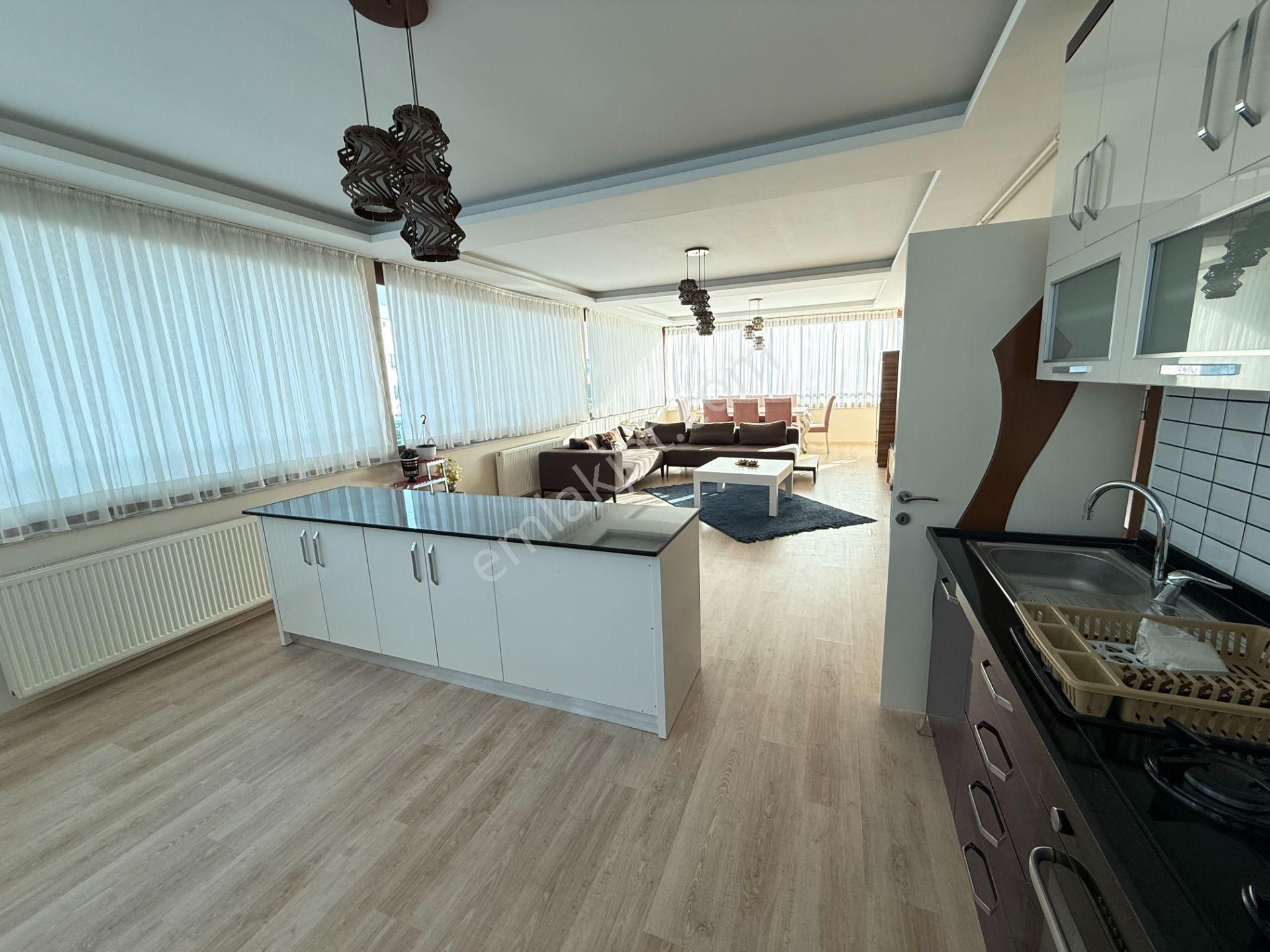 Begoviç Bulvarı Yakını 3+2 Bahçe Dubleksi Eşyalı Satılık Daire - Görsel 16