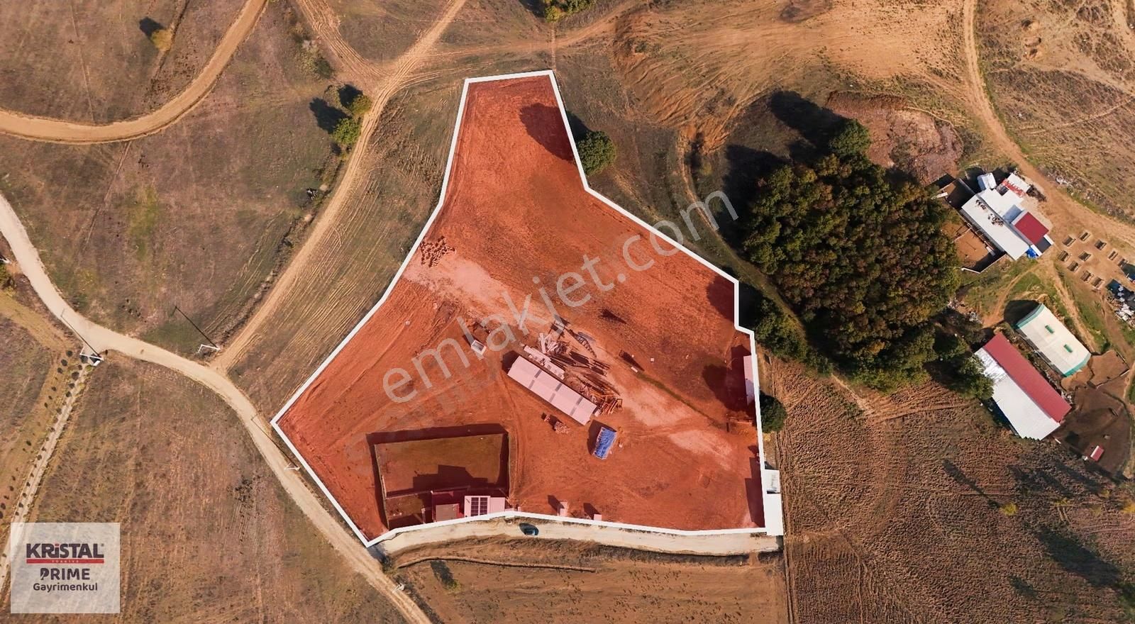 Kr Prımedan Resmi Çiftlik Ruhsatlı Göl Manzaralı Yatırım Fırsatı - Görsel 11