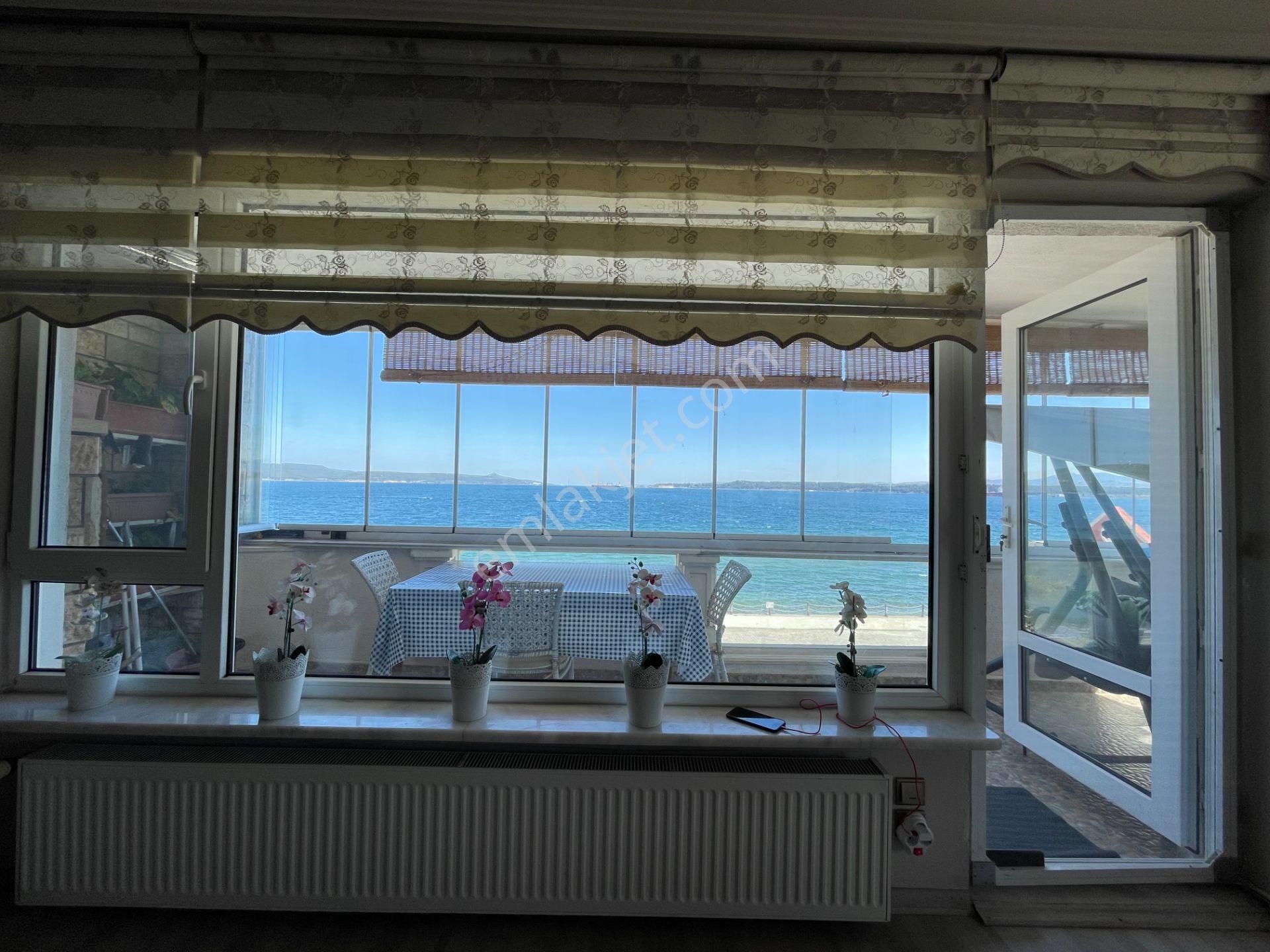 Denize Sıfır Panaromik Boğaz Manzaralı Satılık 3+1 Daire