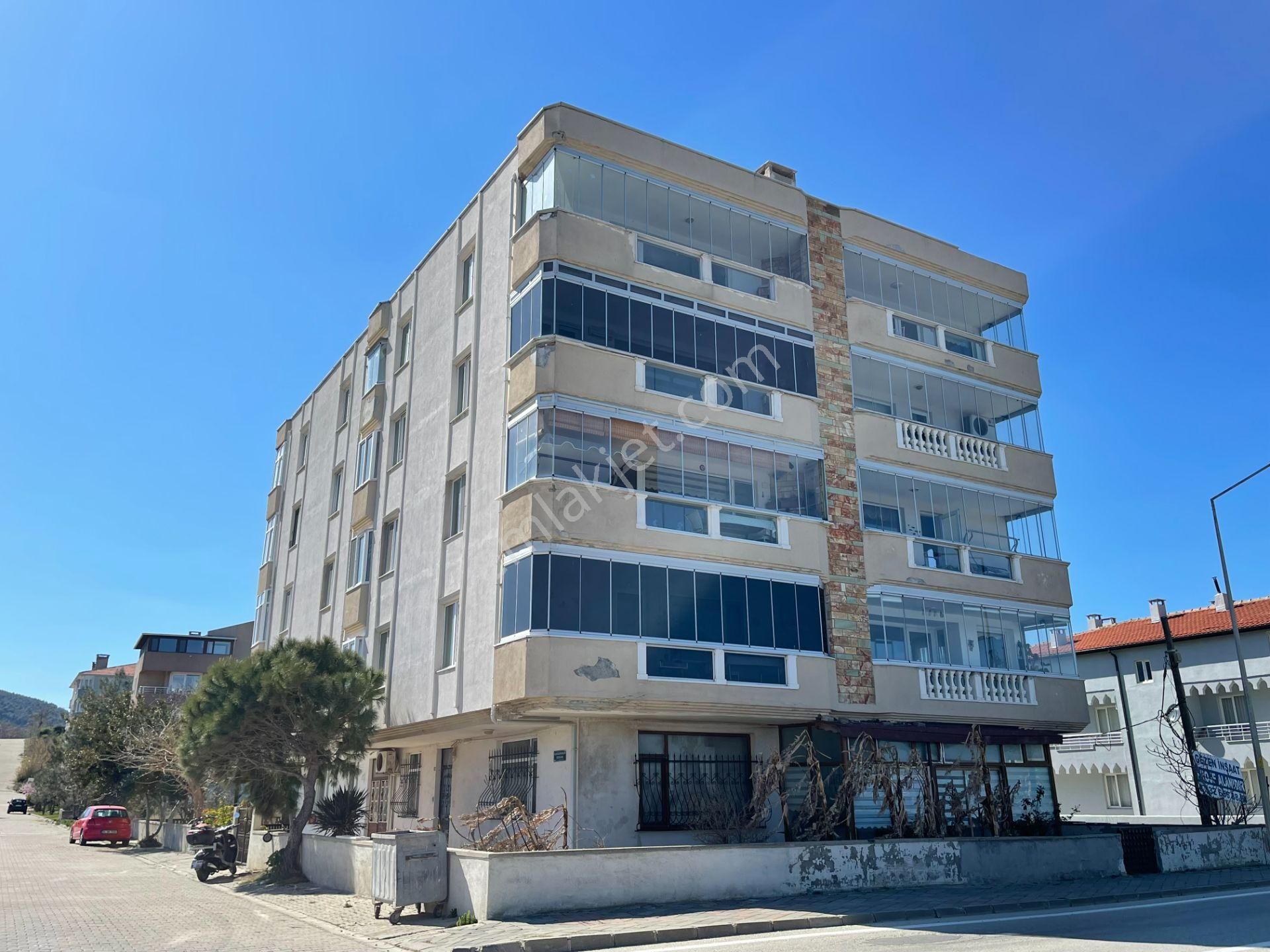 Denize Sıfır Panaromik Boğaz Manzaralı Satılık 3+1 Daire - Görsel 32
