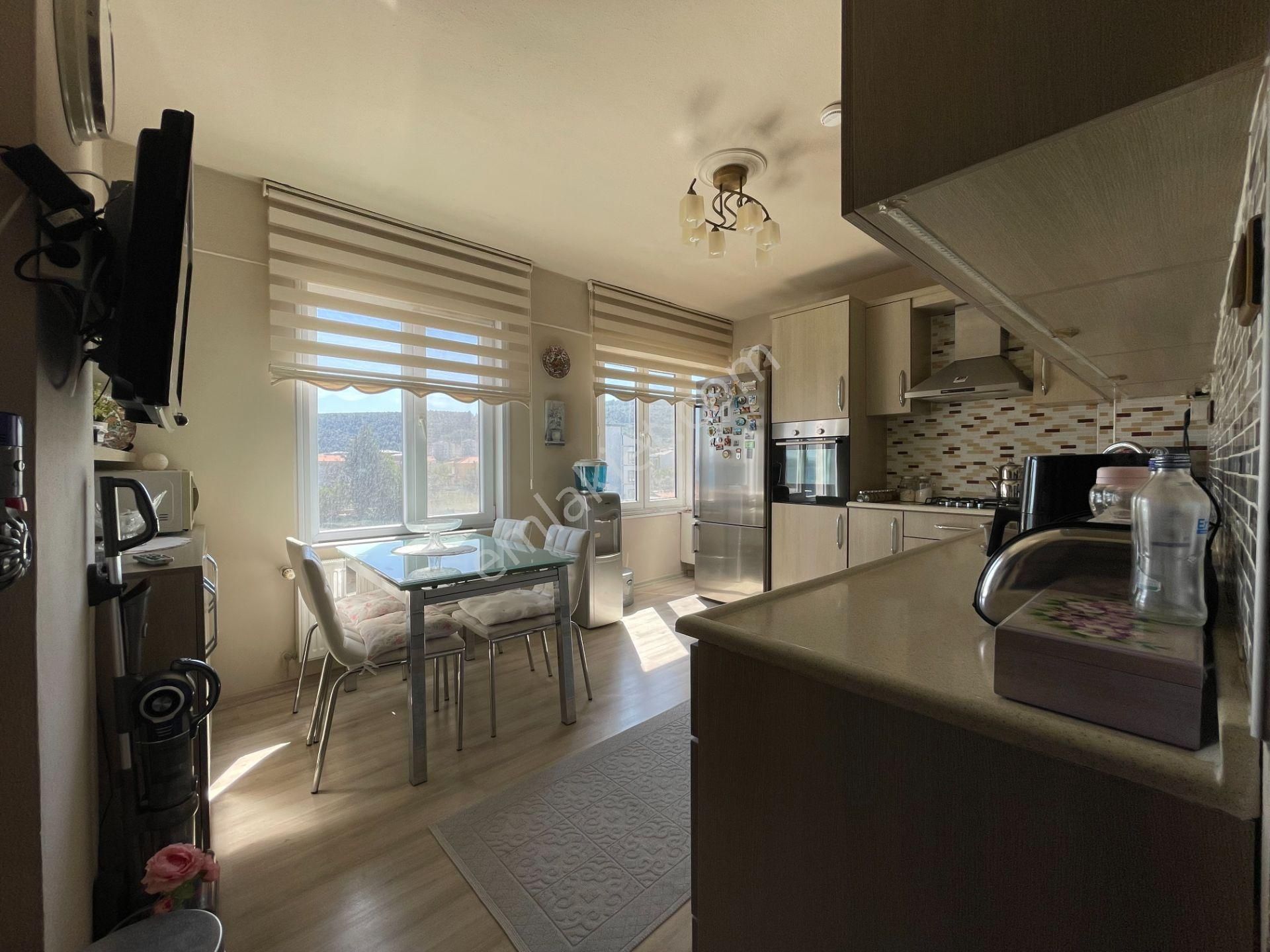 Denize Sıfır Panaromik Boğaz Manzaralı Satılık 3+1 Daire - Görsel 15