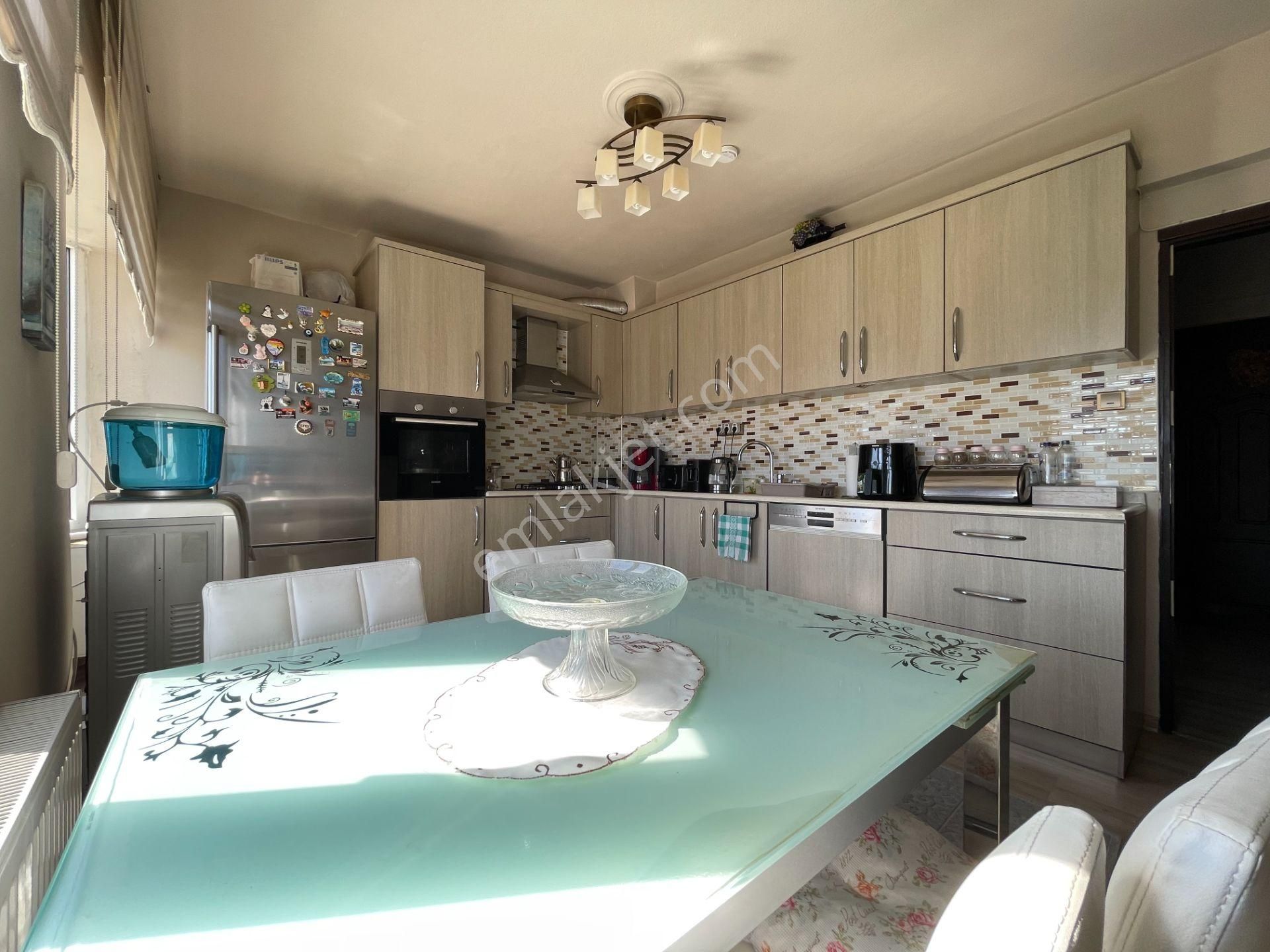 Denize Sıfır Panaromik Boğaz Manzaralı Satılık 3+1 Daire - Görsel 16