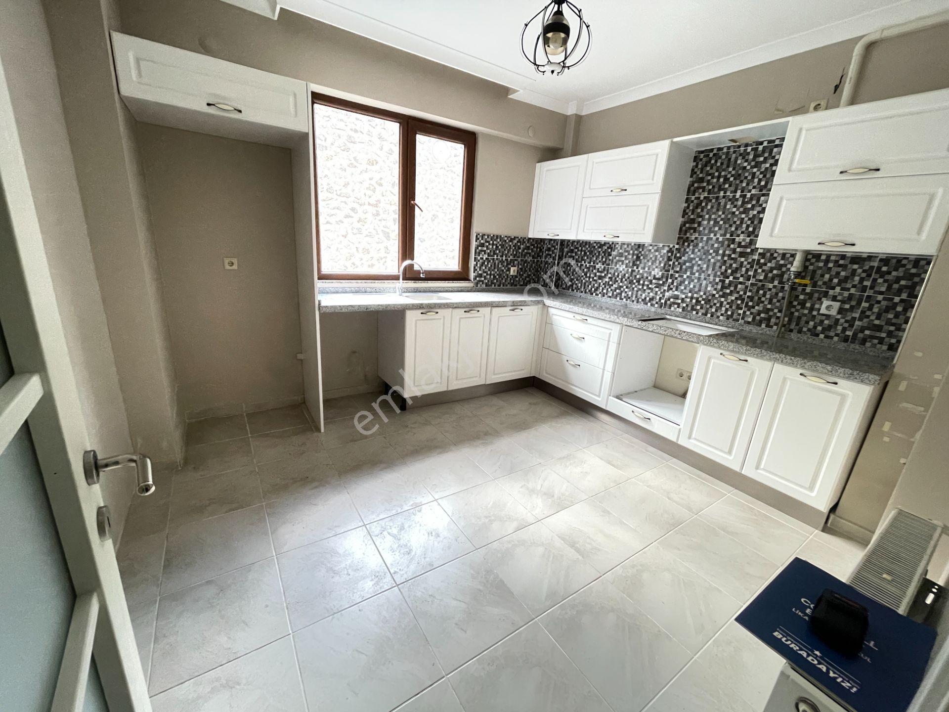 Kaşüstü Mah. Geniş Ferah Site İçerisinde Satılık Daire - Görsel 13