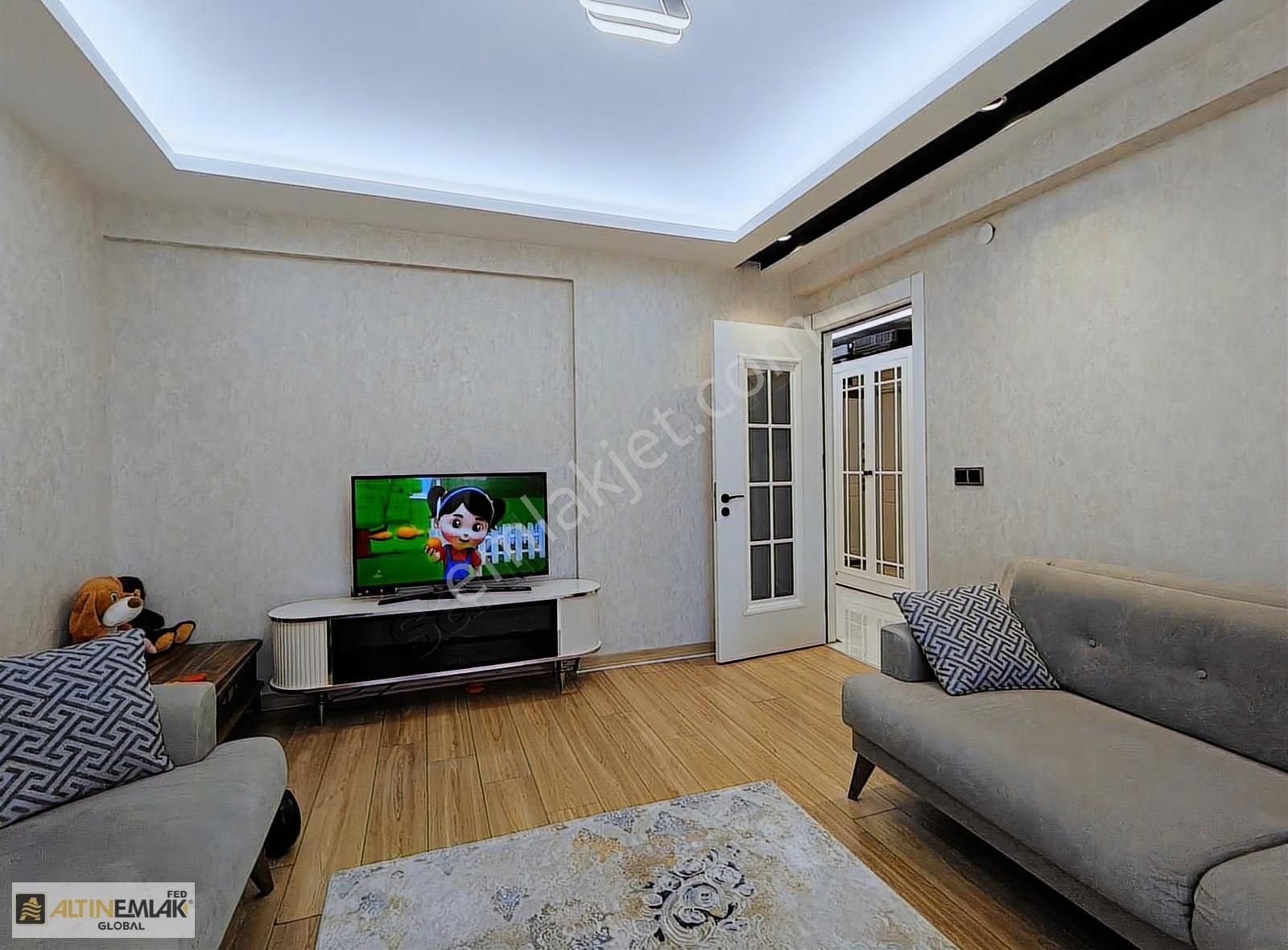 Heves Caddesi Beyaz Yapıda Satılık 2,5+1 Bu Fiyata Başka Yok - Görsel 7