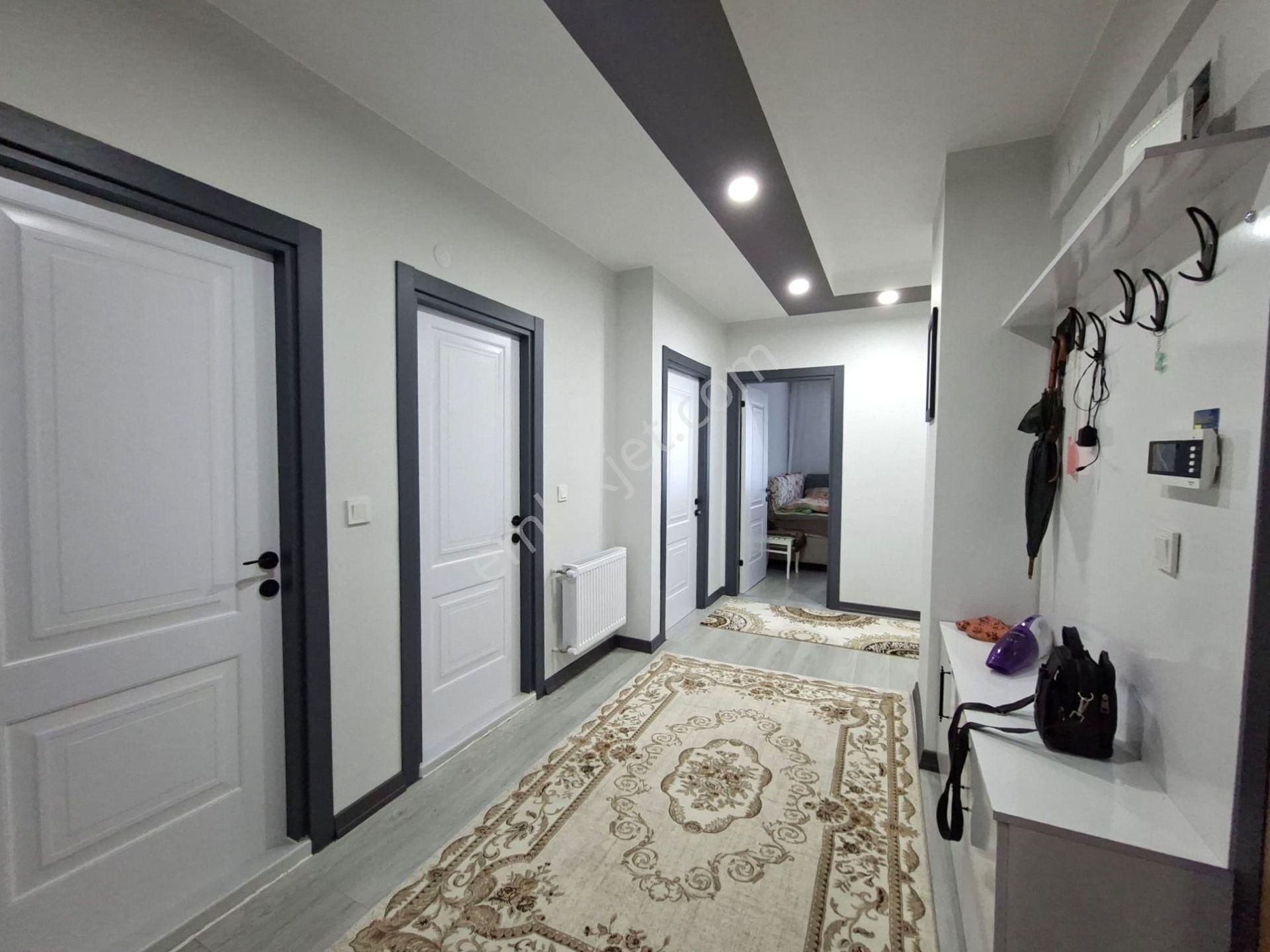 Recep Ümit Emlak'tan Sütlüce Uluzafer Caddesi Yanında Satılık 140 M2 Asansörlü 3+1 Geniş Daire - Görsel 7