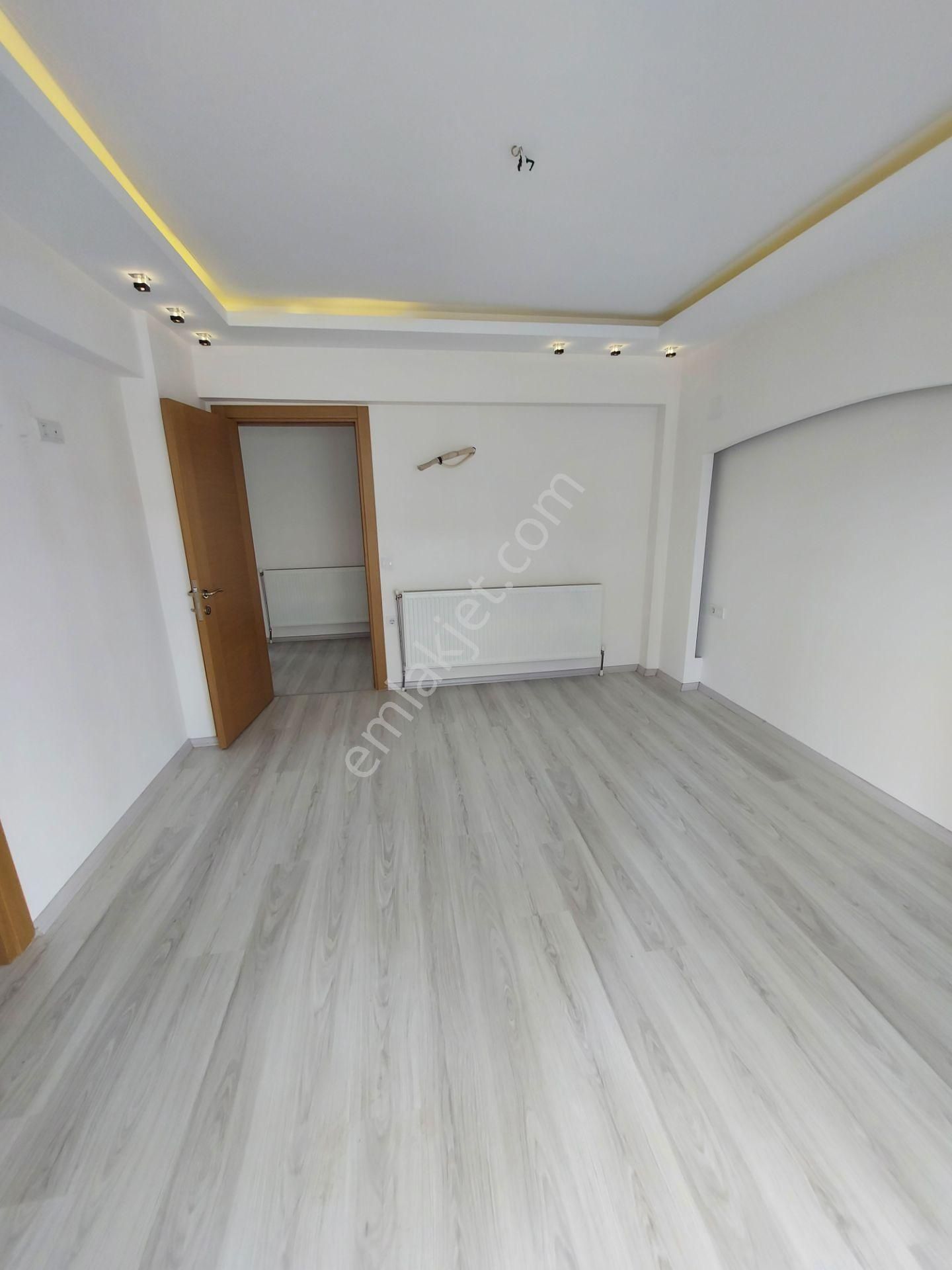 245 Zafer Mahallesin De Kiralık Doğalgazlı 3 + 1 Daire - Görsel 14