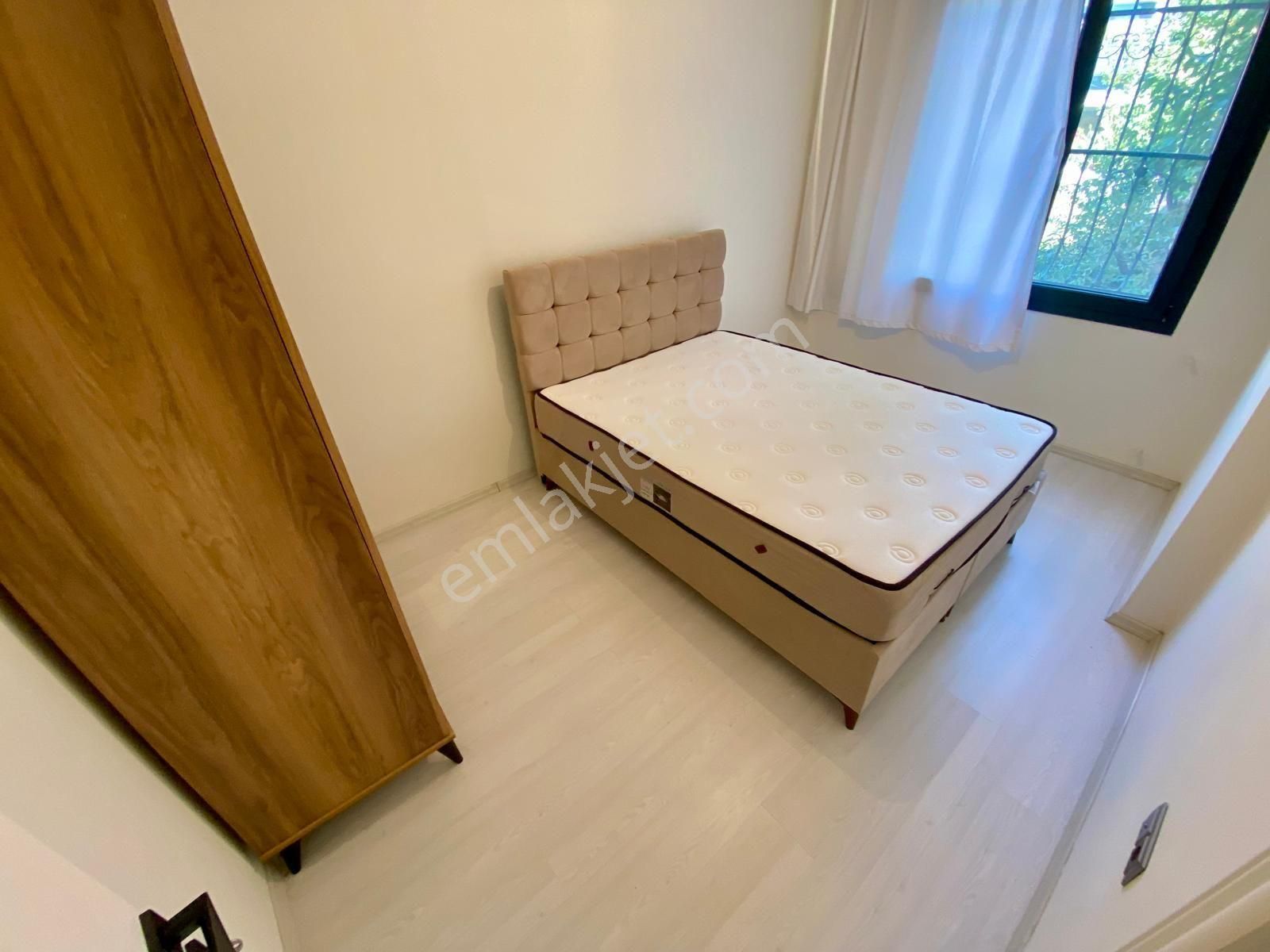 Pera Dan Akçay Da Eşyalı Yüksek Giriş 1+1 Daire - Görsel 11