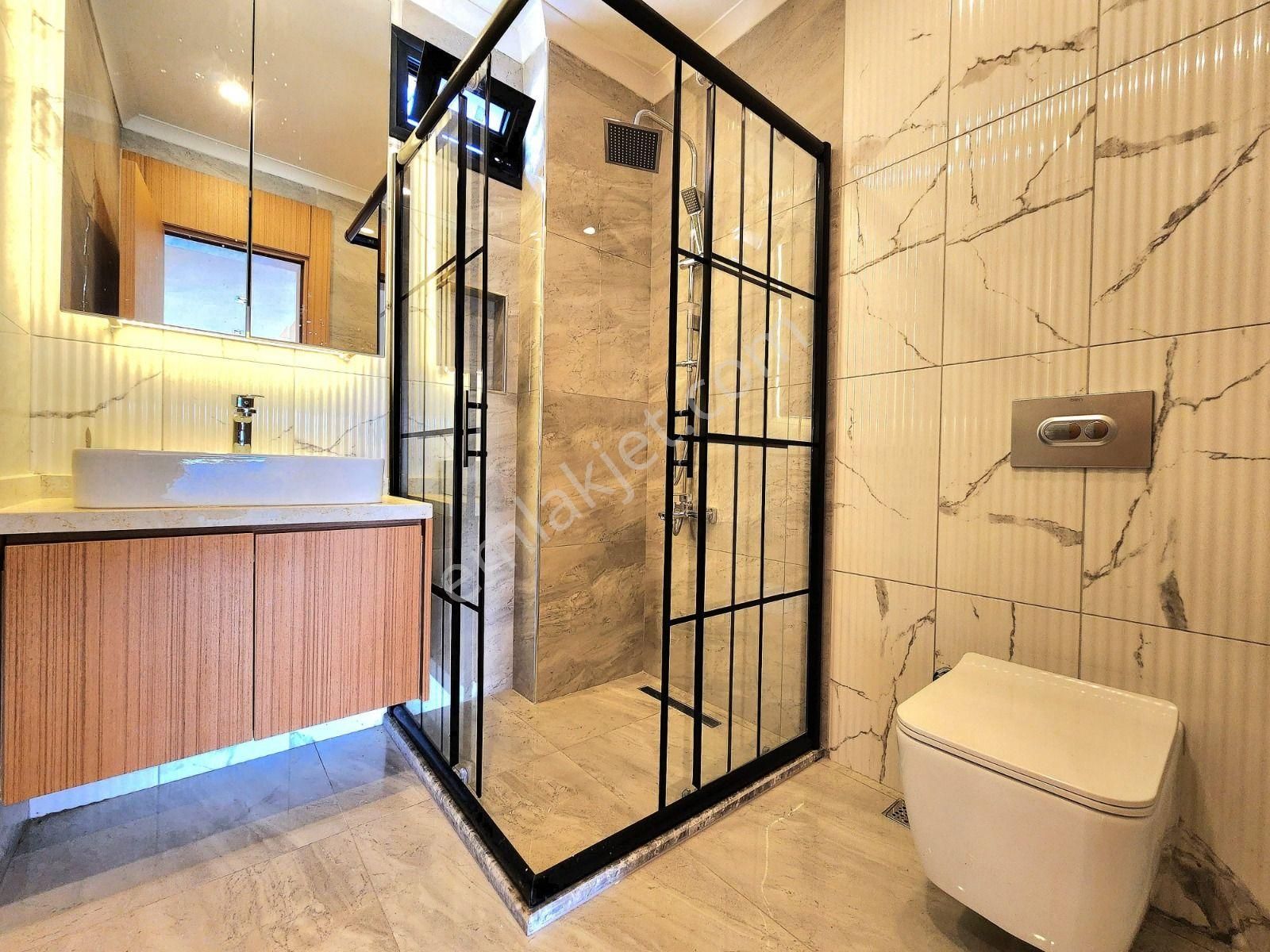 ▶ ▶ Akçay Körfez'den Satılık 450 M2 Arsa İçinde Müstakil Havuzlu Sıfır 4+1 Villa - Görsel 34