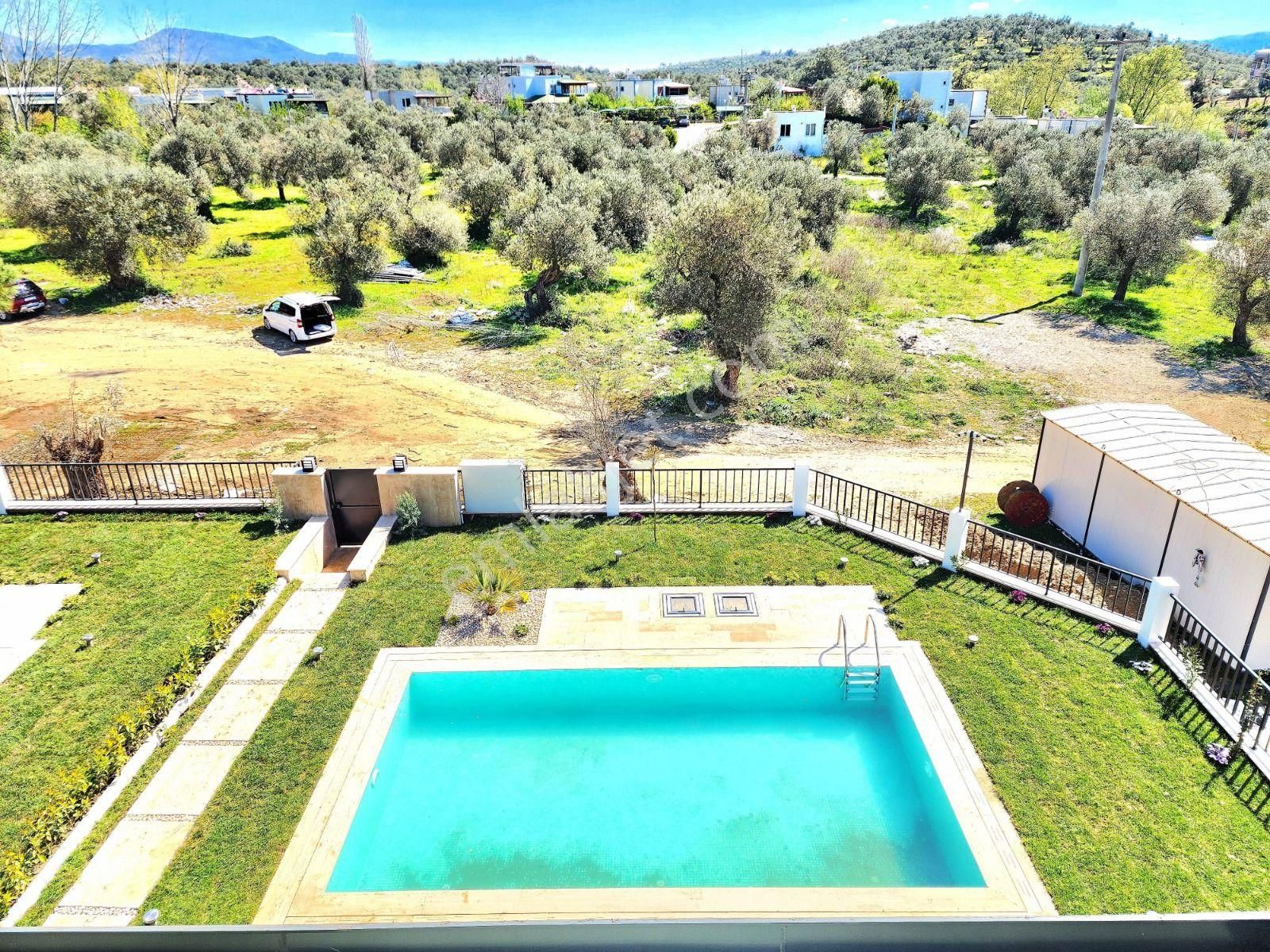 ▶ ▶ Akçay Körfez'den Satılık 450 M2 Arsa İçinde Müstakil Havuzlu Sıfır 4+1 Villa - Görsel 18