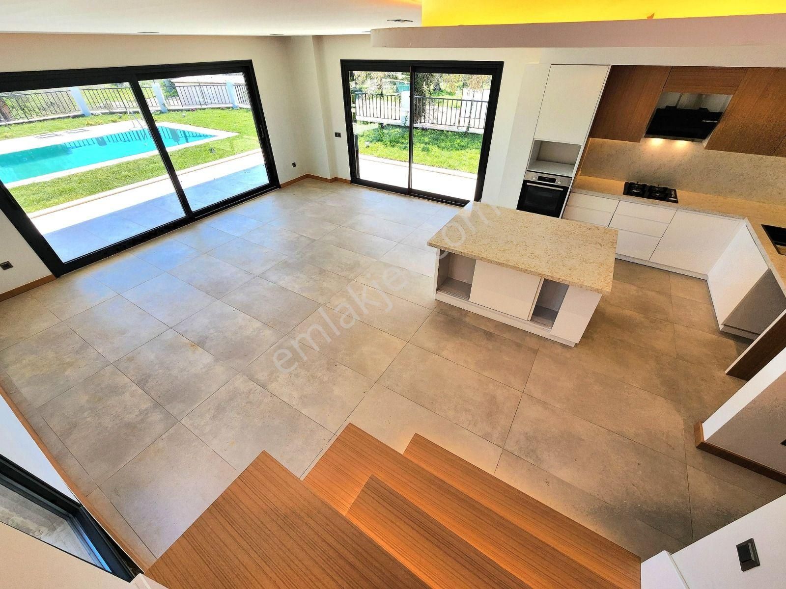 ▶ ▶ Akçay Körfez'den Satılık 450 M2 Arsa İçinde Müstakil Havuzlu Sıfır 4+1 Villa - Görsel 8
